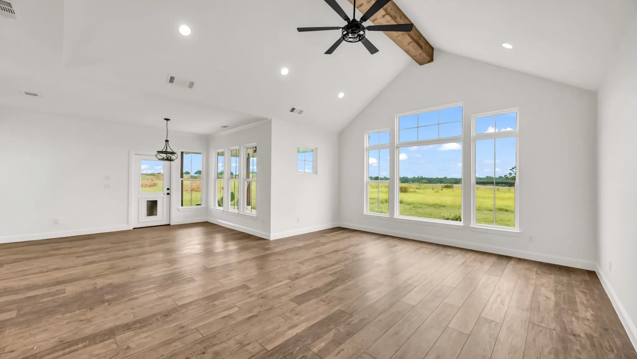 Single Family Residence For Sale in Hood County , Caraway TBD Neri Road, Granbury, Texas 76049, 3 Bedroom, 2 Bathroom, 2 Garage spaces, 1,900 Sqft, built in 2026, mls#21324007, Real Estate Agent in Granbury, Homes For Sale in Hood county, Homes For Sale in Granbury, Realtor in Granbury Texas, Real Estate Brokerage Independent Realty Texas, Luminita Cordes Realtor