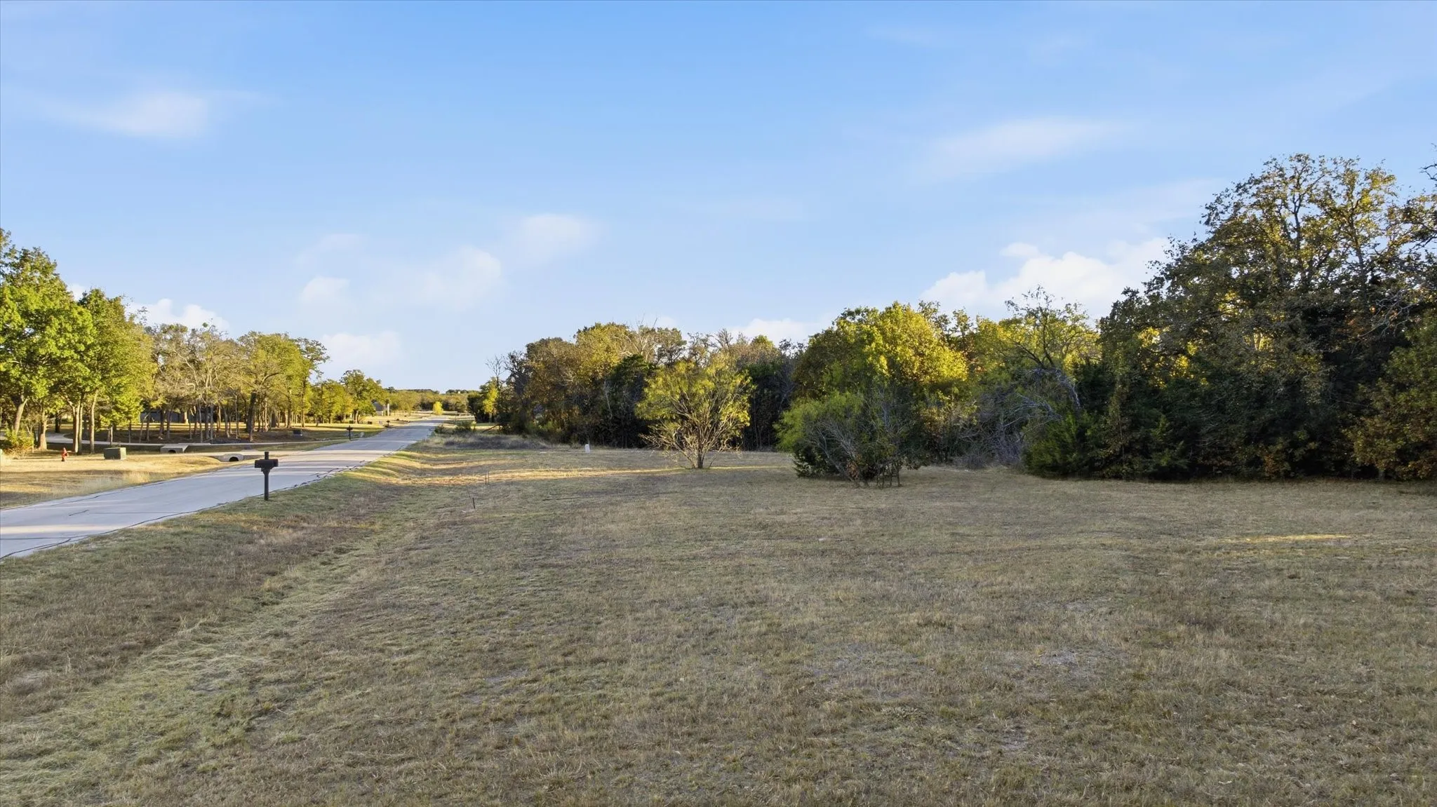 Unimproved Land For Sale in Hood County , 417 Acorn Trail, Granbury, Texas 76049, 0, 0, Garage spaces, 0 Sqft, built in 0, mls#21323855, Real Estate Agent in Granbury, Homes For Sale in Hood county, Homes For Sale in Granbury, Realtor in Granbury Texas, Real Estate Brokerage Independent Realty Texas, Luminita Cordes Realtor