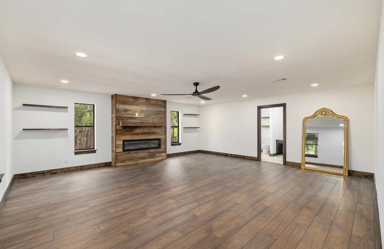 Single Family Residence For Sale in Brown County , 3296 Campbell Trail, Early, Texas 76802, 3 Bedroom, 3 Bathroom, Garage spaces, 2,808 Sqft, built in 1989, mls#21324226, Real Estate Agent in Early, Homes For Sale in Brown county, Homes For Sale in Early, Realtor in Early Texas, Real Estate Brokerage Independent Realty Texas, Luminita Cordes Realtor