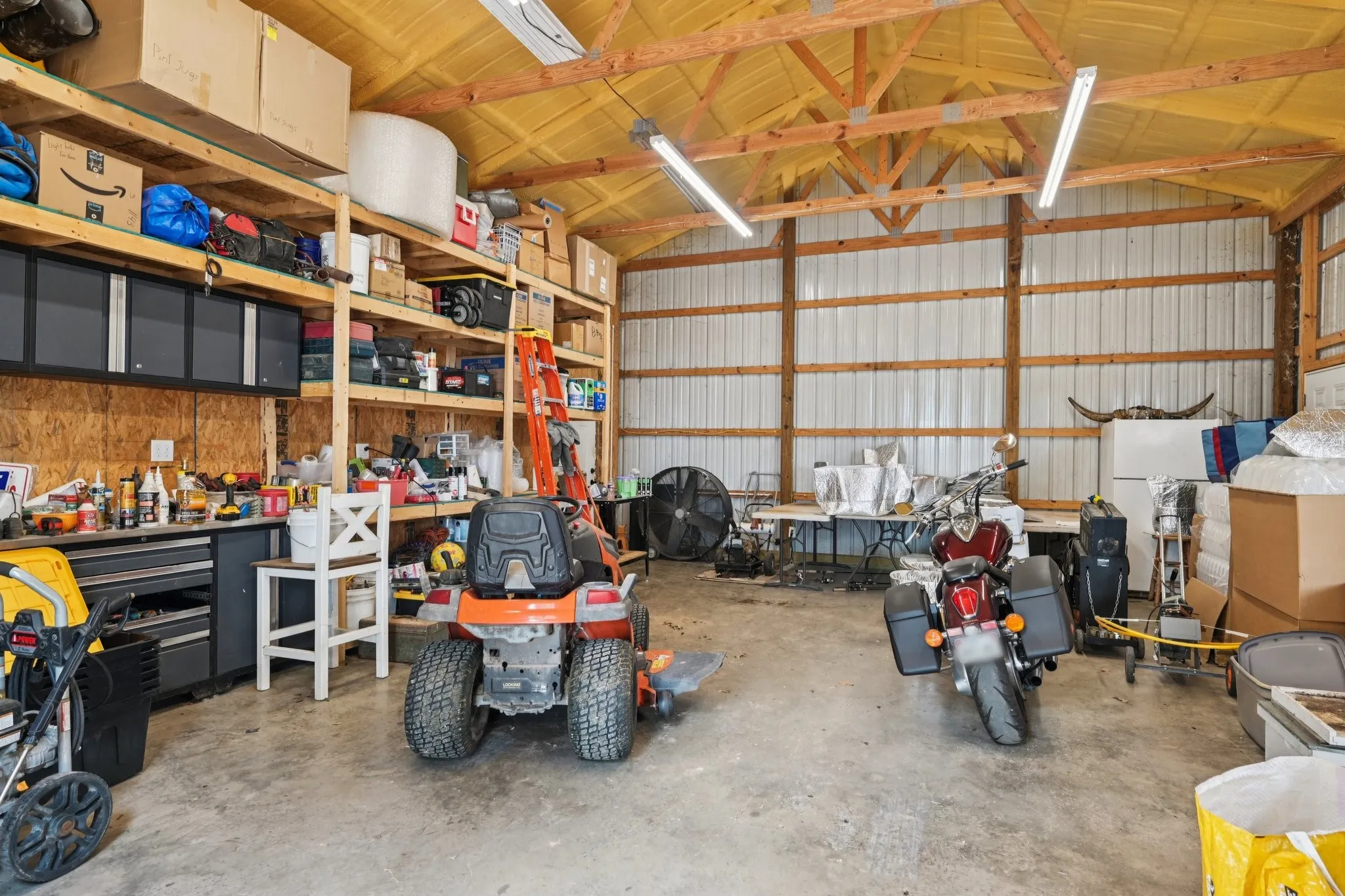 Farm For Sale in Rains County , 1143 RS County Road 2300, Emory, Texas 75440, 4 Bedroom, 3 Bathroom, 2 Garage spaces, 2,362 Sqft, built in 2000, mls#21324103, Real Estate Agent in Emory, Homes For Sale in Rains county, Homes For Sale in Emory, Realtor in Emory Texas, Real Estate Brokerage Independent Realty Texas, Luminita Cordes Realtor