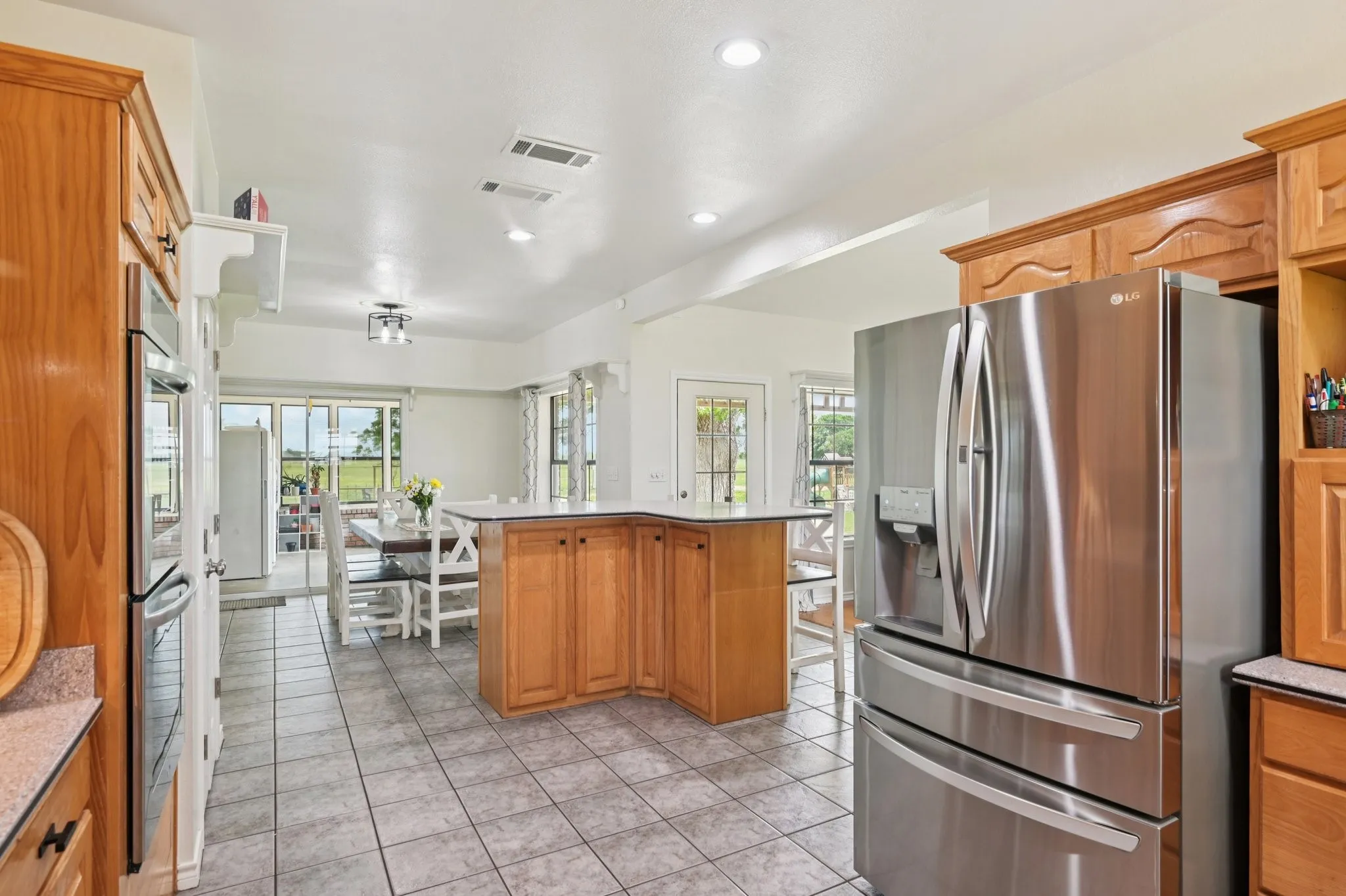 Farm For Sale in Rains County , 1143 RS County Road 2300, Emory, Texas 75440, 4 Bedroom, 3 Bathroom, 2 Garage spaces, 2,362 Sqft, built in 2000, mls#21324103, Real Estate Agent in Emory, Homes For Sale in Rains county, Homes For Sale in Emory, Realtor in Emory Texas, Real Estate Brokerage Independent Realty Texas, Luminita Cordes Realtor