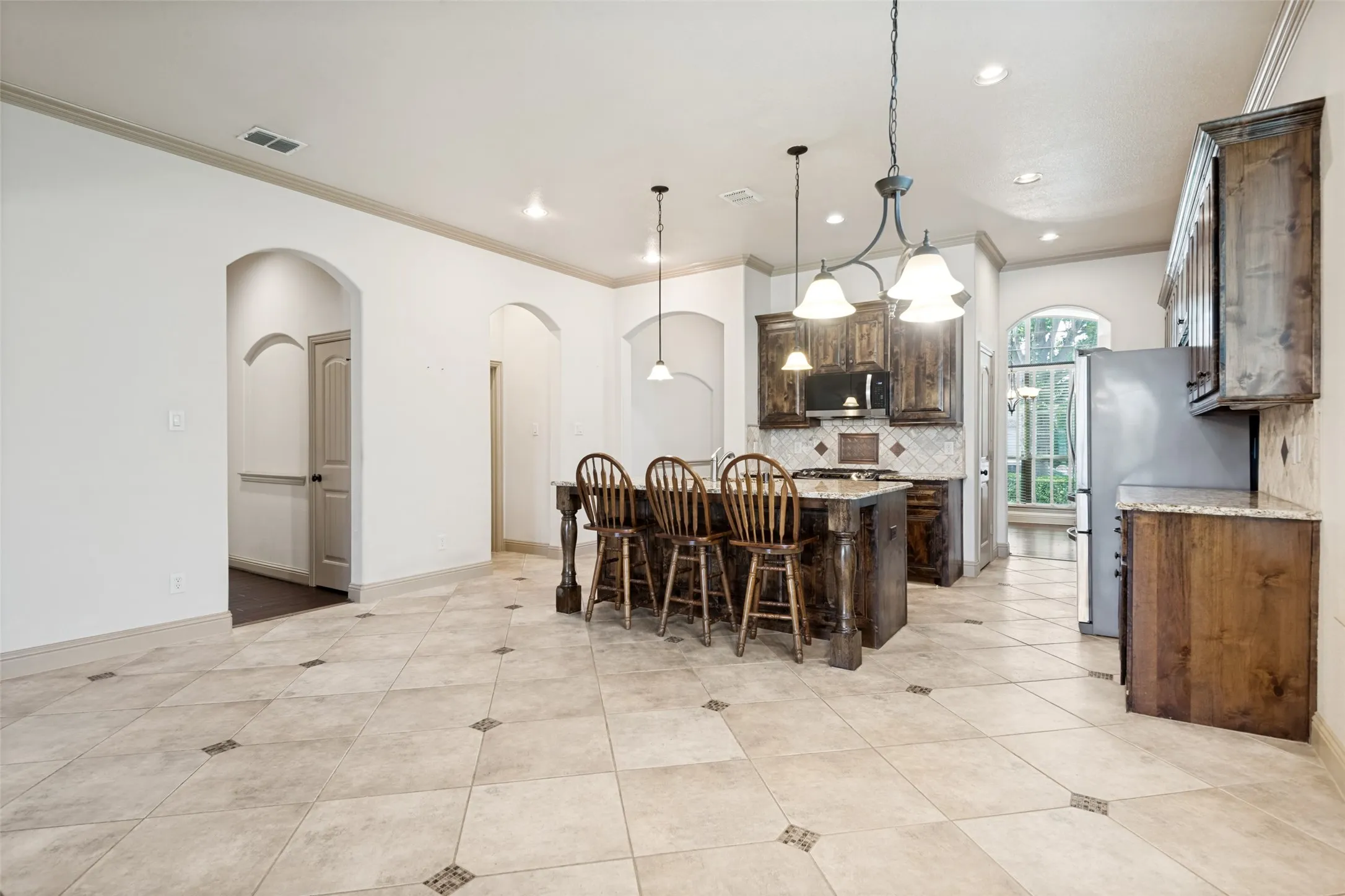 Single Family Residence For Sale in Kaufman County , 511 Mimosa Trail, Forney, Texas 75126, 4 Bedroom, 2 Bathroom, 2 Garage spaces, 2,208 Sqft, built in 2011, mls#21314735, Real Estate Agent in Forney, Homes For Sale in Kaufman county, Homes For Sale in Forney, Realtor in Forney Texas, Real Estate Brokerage Independent Realty Texas, Luminita Cordes Realtor
