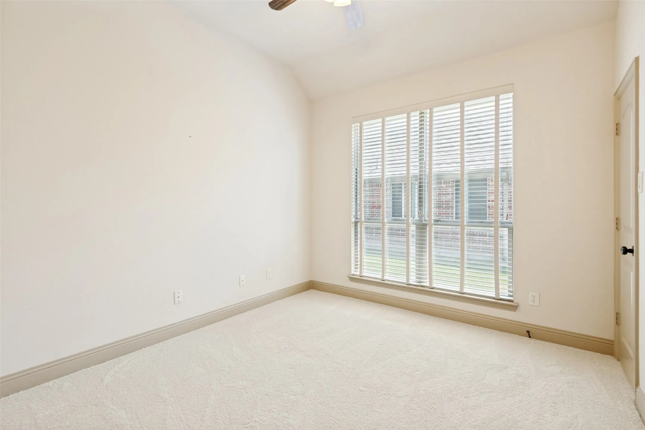 3rd with new carpet and walk in closet.