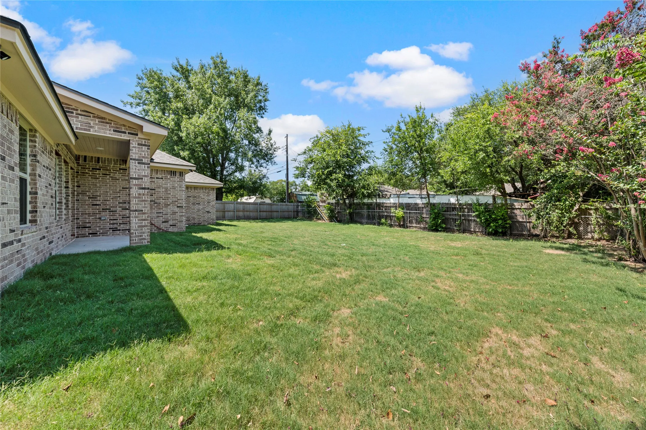 Single Family Residence For Sale in Mc Lennan County , 3701 Manor Drive, Waco, Texas 76706, 4 Bedroom, 2 Bathroom, 2 Garage spaces, 1,824 Sqft, built in 2026, mls#21324069, Real Estate Agent in Waco, Homes For Sale in Mc Lennan county, Homes For Sale in Waco, Realtor in Waco Texas, Real Estate Brokerage Independent Realty Texas, Luminita Cordes Realtor