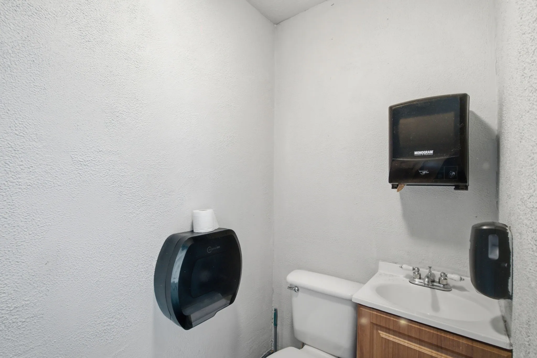 Office For Sale in Eastland County , 107 Briscoe, Gorman, Texas 76454, 0, 0, Garage spaces, 0 Sqft, built in 1999, mls#21324193, Real Estate Agent in Gorman, Homes For Sale in Eastland county, Homes For Sale in Gorman, Realtor in Gorman Texas, Real Estate Brokerage Independent Realty Texas, Luminita Cordes Realtor
