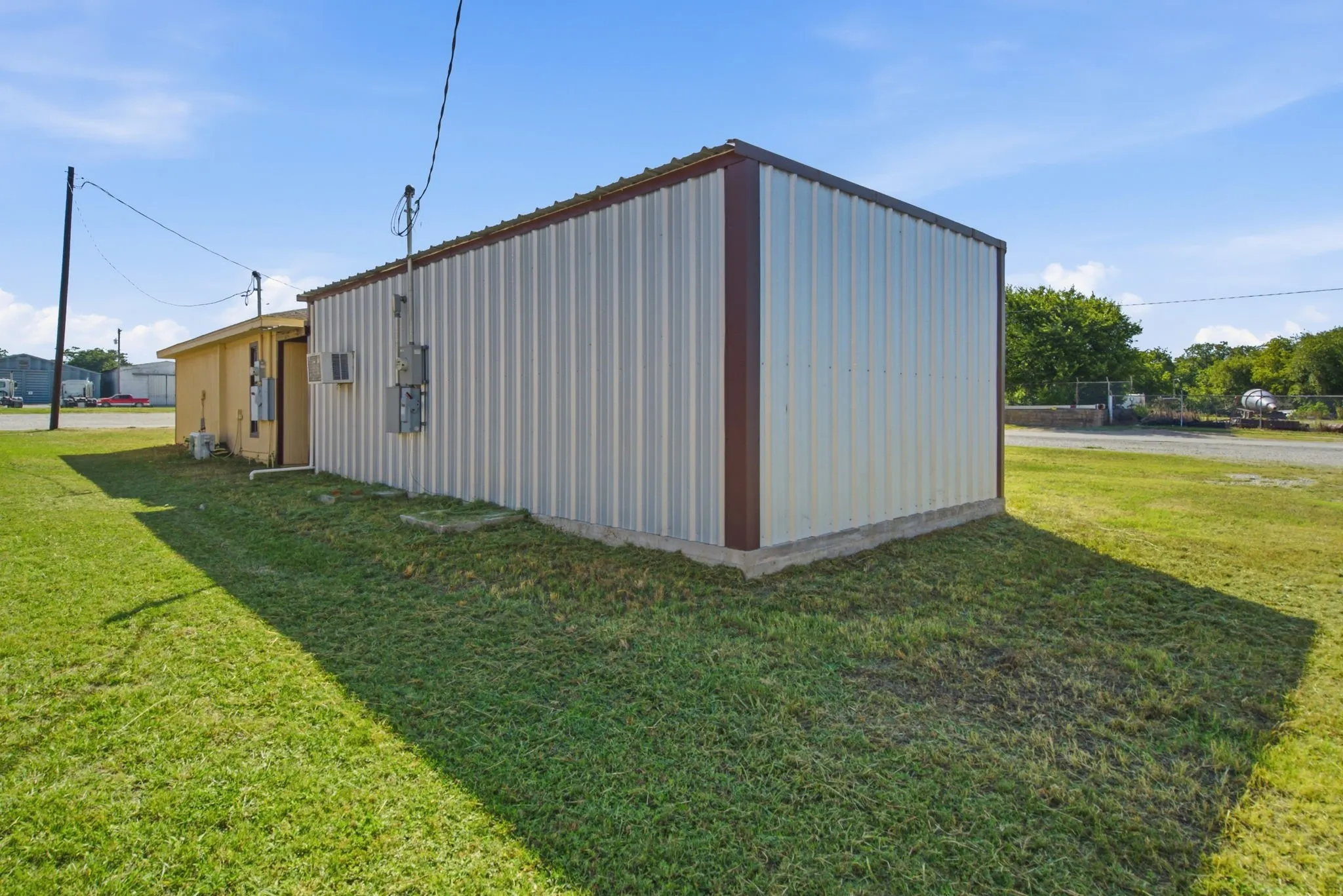 Office For Sale in Eastland County , 107 Briscoe, Gorman, Texas 76454, 0, 0, Garage spaces, 0 Sqft, built in 1999, mls#21324193, Real Estate Agent in Gorman, Homes For Sale in Eastland county, Homes For Sale in Gorman, Realtor in Gorman Texas, Real Estate Brokerage Independent Realty Texas, Luminita Cordes Realtor