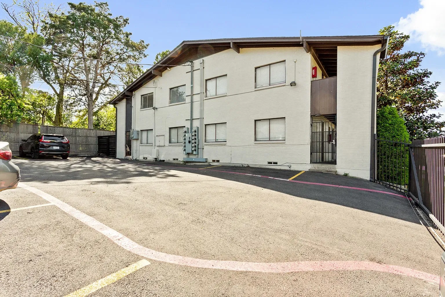 Apartment For Sale in Dallas County , 5722 Gaston Avenue, Dallas, Texas 75214, 0, 0, Garage spaces, 0 Sqft, built in 1958, mls#21324260, Real Estate Agent in Dallas, Homes For Sale in Dallas county, Homes For Sale in Dallas, Realtor in Dallas Texas, Real Estate Brokerage Independent Realty Texas, Luminita Cordes Realtor