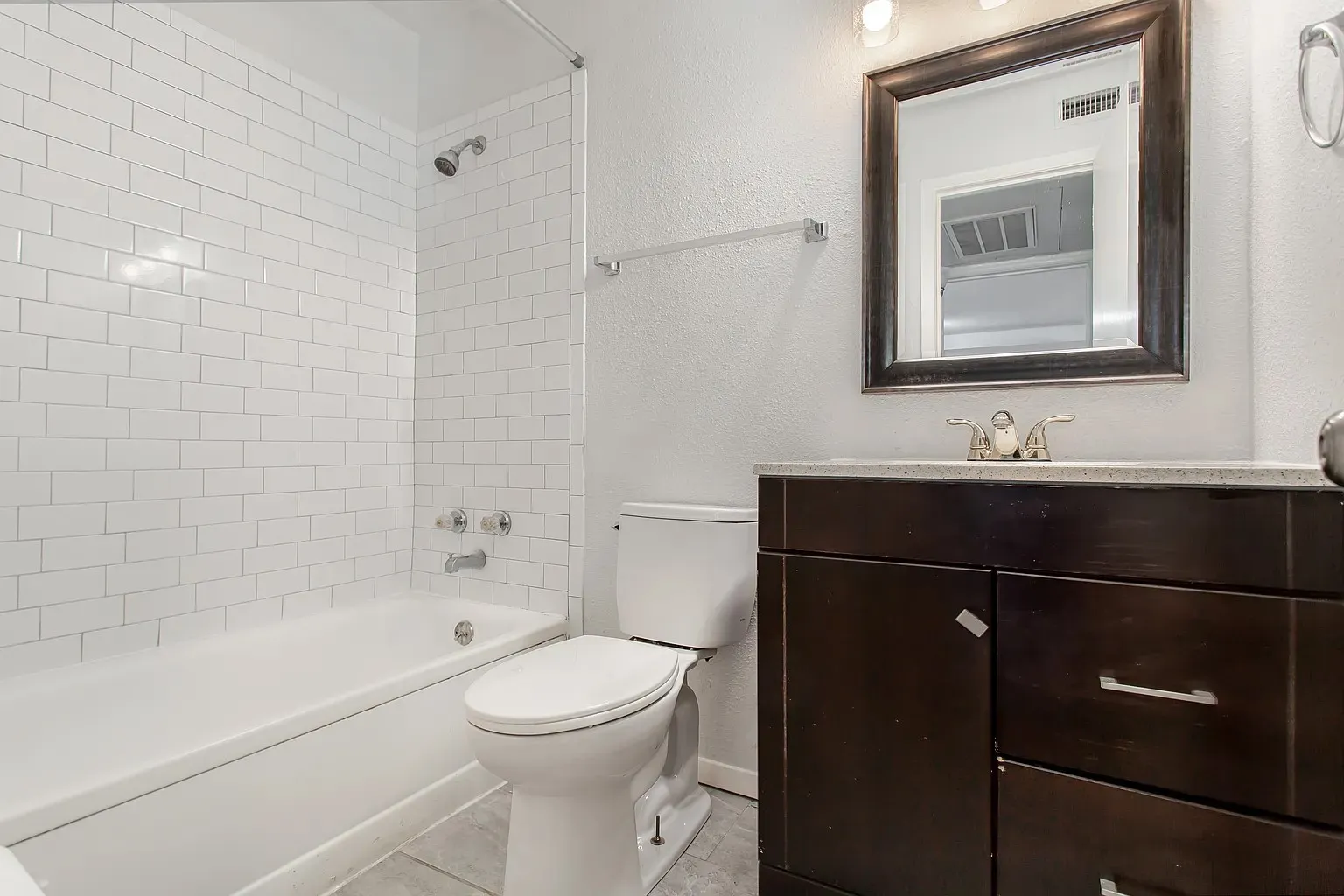 Apartment For Sale in Dallas County , 5722 Gaston Avenue, Dallas, Texas 75214, 0, 0, Garage spaces, 0 Sqft, built in 1958, mls#21324260, Real Estate Agent in Dallas, Homes For Sale in Dallas county, Homes For Sale in Dallas, Realtor in Dallas Texas, Real Estate Brokerage Independent Realty Texas, Luminita Cordes Realtor