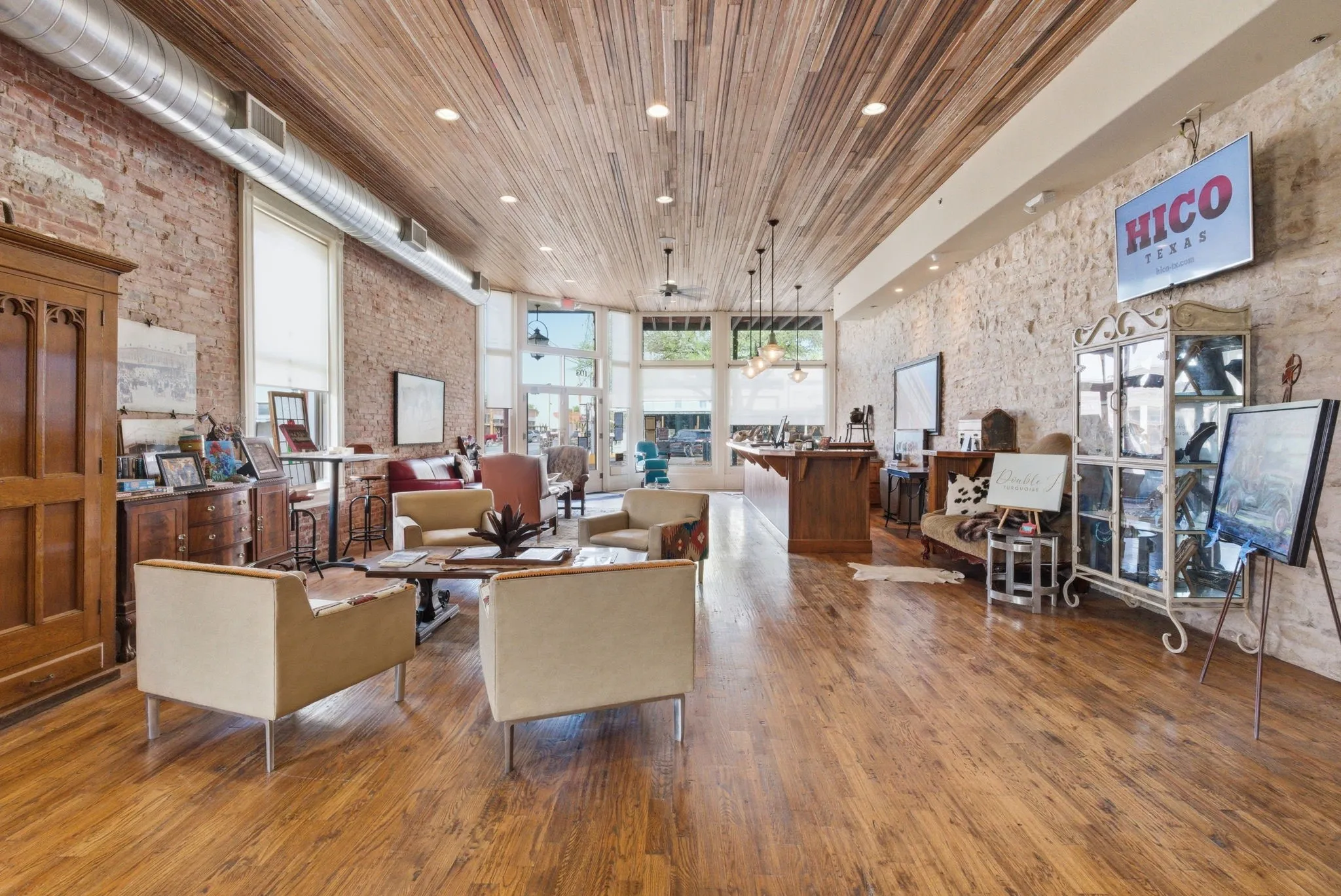 Hotel/Motel For Sale in Hamilton County , 103 S Pecan Street, Hico, Texas 76457, 0, 0, Garage spaces, 0 Sqft, built in 1896, Price $2,800,000, mls#21276587, Real Estate Agent in Hico, Homes For Sale in Hamilton county, Homes For Sale in Hico, Realtor in Hico Texas, Real Estate Brokerage Independent Realty Texas, Luminita Cordes Realtor