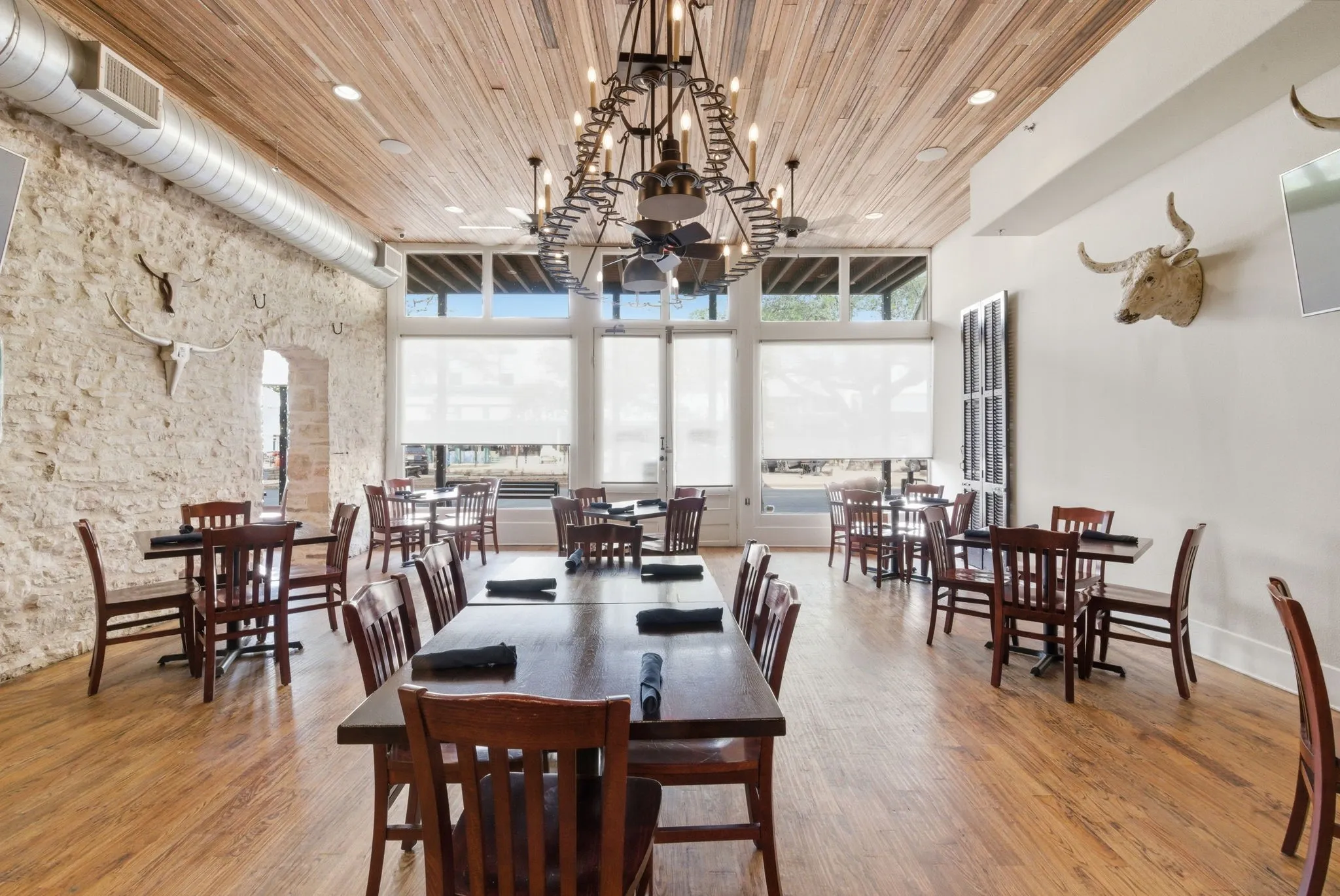 Hotel/Motel For Sale in Hamilton County , 103 S Pecan Street, Hico, Texas 76457, 0, 0, Garage spaces, 0 Sqft, built in 1896, Price $2,800,000, mls#21276587, Real Estate Agent in Hico, Homes For Sale in Hamilton county, Homes For Sale in Hico, Realtor in Hico Texas, Real Estate Brokerage Independent Realty Texas, Luminita Cordes Realtor
