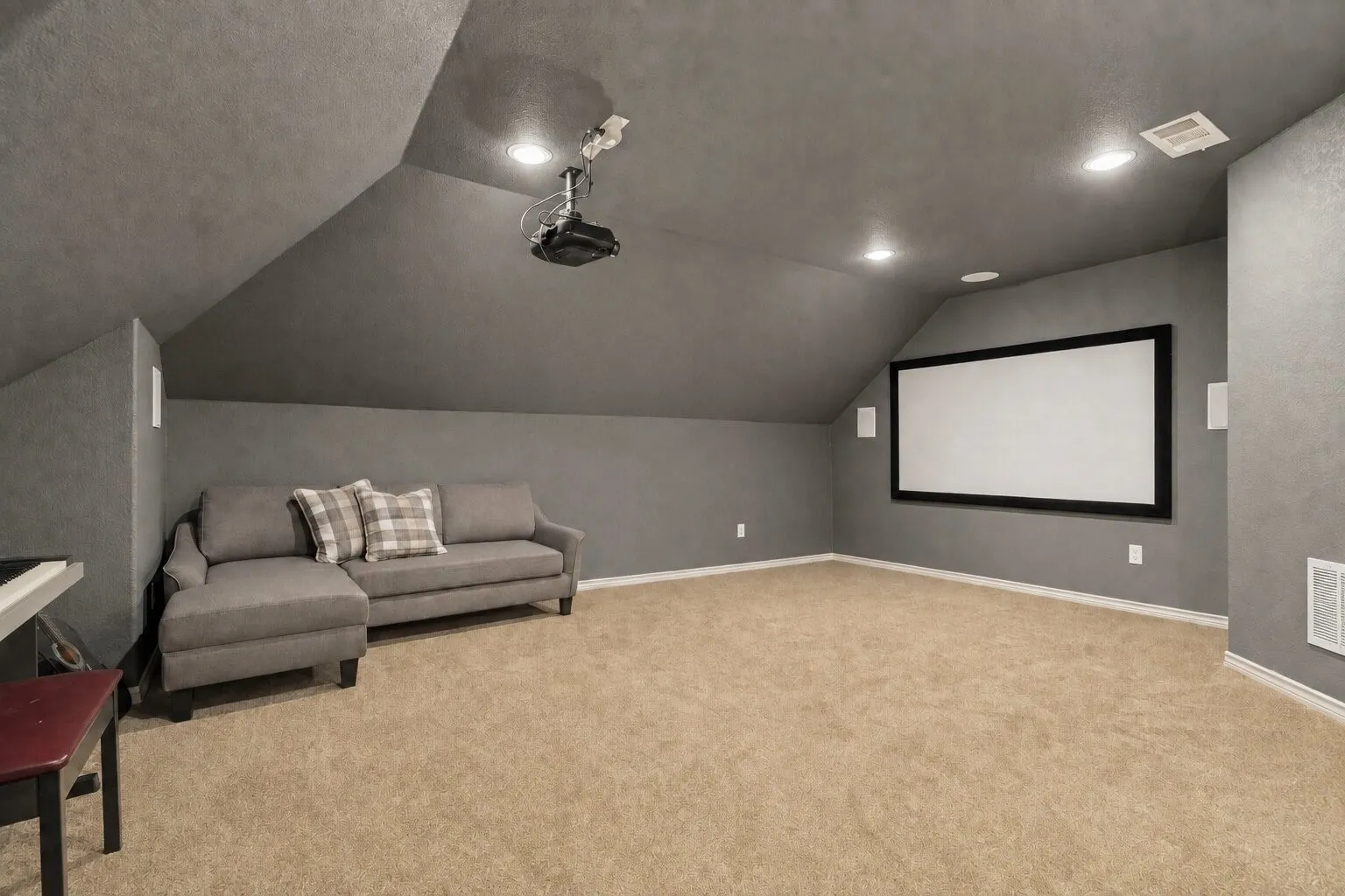 Single Family Residence For Sale in Collin County , 1745 County Road 1106, Anna, Texas 75409, 4 Bedroom, 3 Bathroom, 3 Garage spaces, 3,411 Sqft, built in 2014, mls#21315957, Real Estate Agent in Anna, Homes For Sale in Collin county, Homes For Sale in Anna, Realtor in Anna Texas, Real Estate Brokerage Independent Realty Texas, Luminita Cordes Realtor