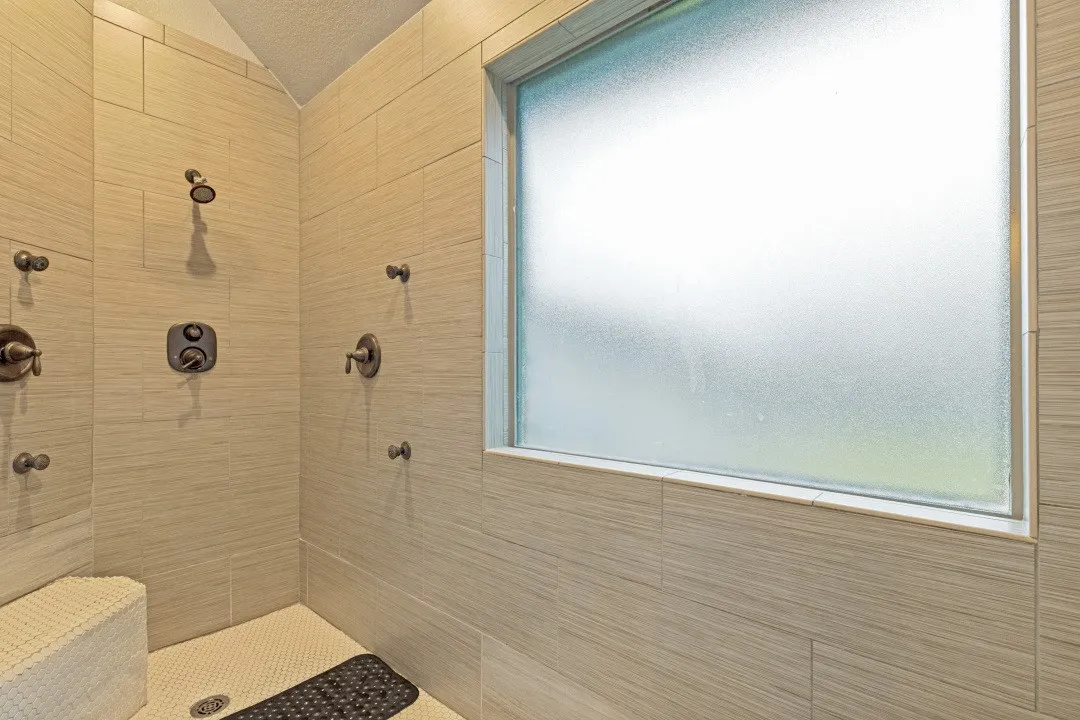 Single Family Residence For Sale in Collin County , 1745 County Road 1106, Anna, Texas 75409, 4 Bedroom, 3 Bathroom, 3 Garage spaces, 3,411 Sqft, built in 2014, mls#21315957, Real Estate Agent in Anna, Homes For Sale in Collin county, Homes For Sale in Anna, Realtor in Anna Texas, Real Estate Brokerage Independent Realty Texas, Luminita Cordes Realtor