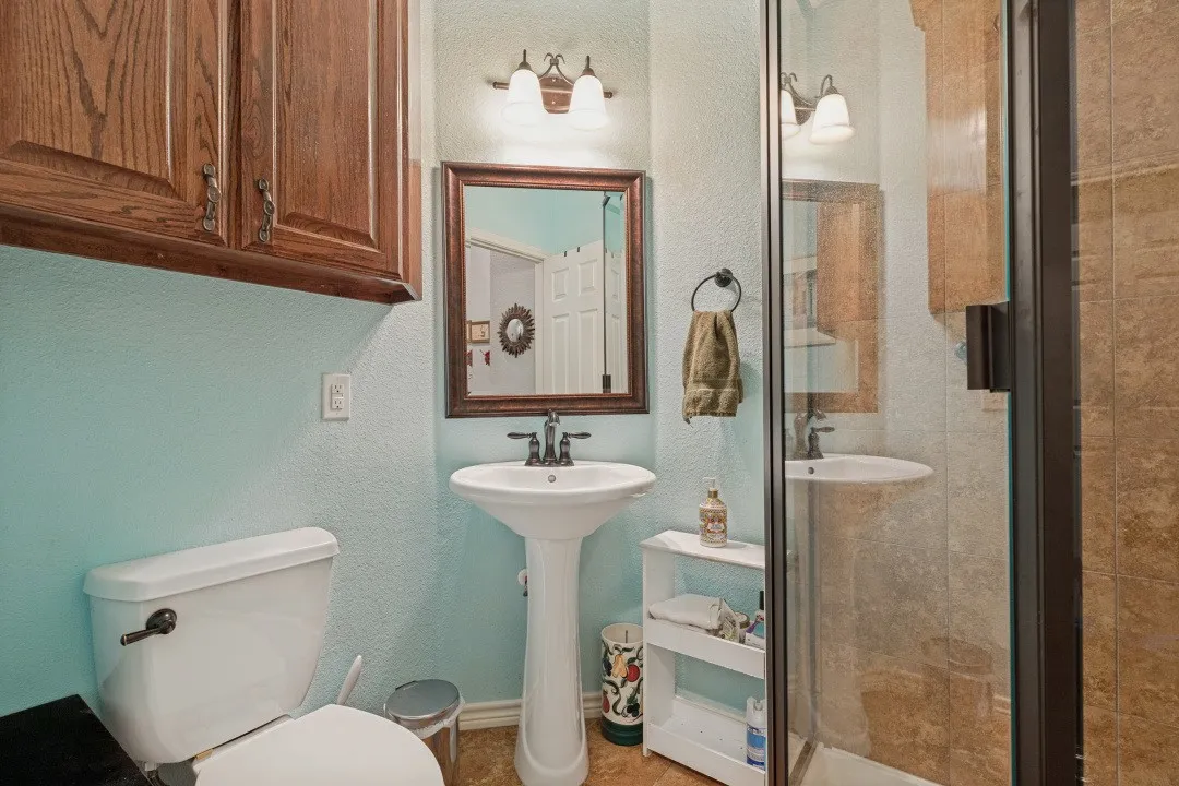 Single Family Residence For Sale in Collin County , 1745 County Road 1106, Anna, Texas 75409, 4 Bedroom, 3 Bathroom, 3 Garage spaces, 3,411 Sqft, built in 2014, mls#21315957, Real Estate Agent in Anna, Homes For Sale in Collin county, Homes For Sale in Anna, Realtor in Anna Texas, Real Estate Brokerage Independent Realty Texas, Luminita Cordes Realtor