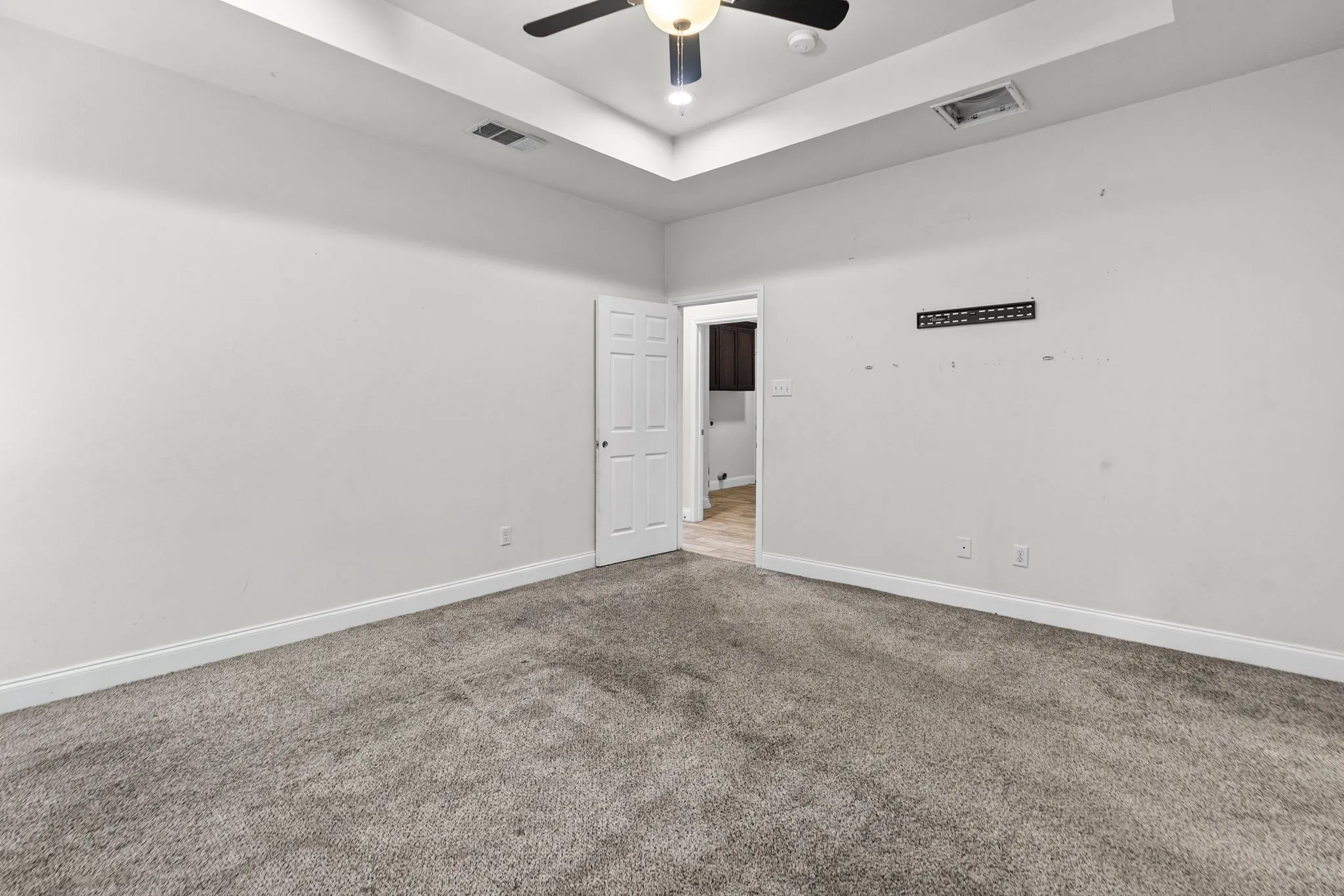Single Family Residence For Sale in Hunt County , 3611 Spencer Street, Greenville, Texas 75401, 3 Bedroom, 2 Bathroom, 1 Garage spaces, 1,471 Sqft, built in 2020, mls#21319477, Real Estate Agent in Greenville, Homes For Sale in Hunt county, Homes For Sale in Greenville, Realtor in Greenville Texas, Real Estate Brokerage Independent Realty Texas, Luminita Cordes Realtor