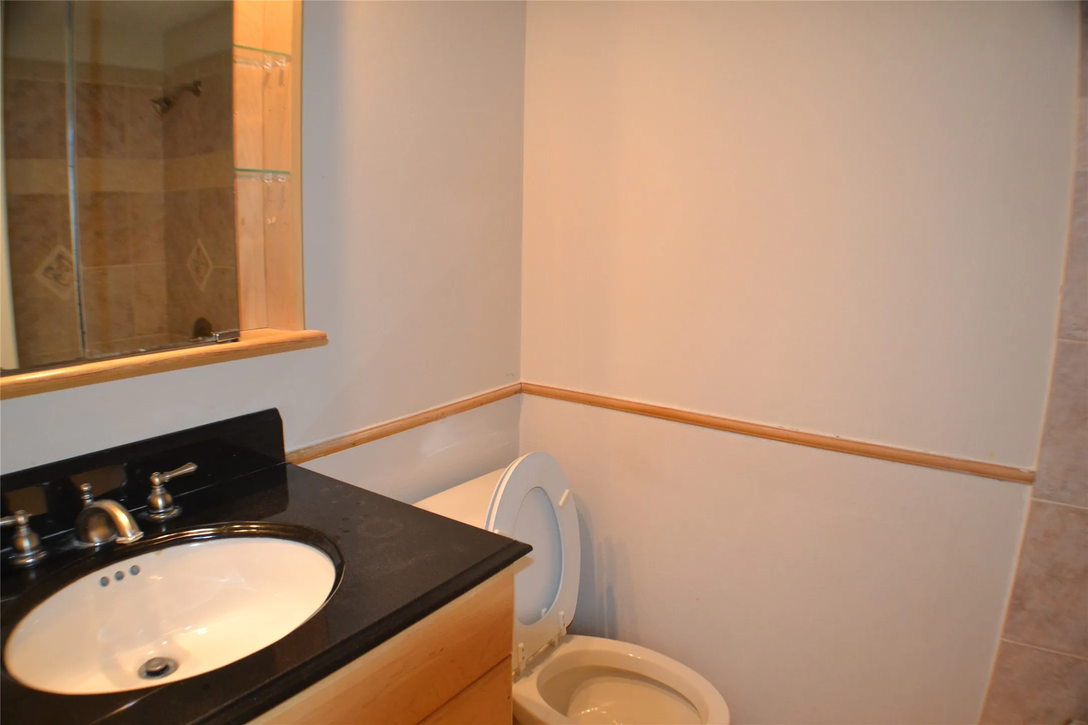 Townhouse For Rent in Dallas County , 5616 Harvest Hill Road, Dallas, Texas 75230, 2 Bedrooms, 3 Bathrooms, Garage spaces, 1,323 Sqft, built in 1970, Price $1,995, mls#21324321, Real Estate Agent in Dallas, Homes For Rent in Dallas county, Homes For Rent in Dallas, Realtor in Dallas Texas, Real Estate Brokerage Independent Realty Texas, Luminita Cordes Realtor