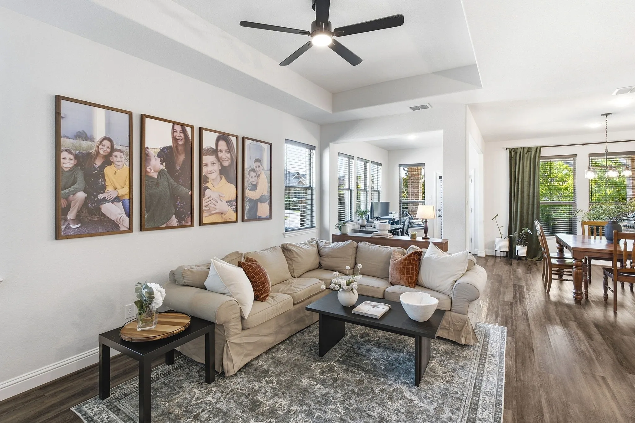 Single Family Residence For Sale in Collin County , 3004 Sunnyside Drive, Celina, Texas 75009, 3 Bedroom, 2 Bathroom, 2 Garage spaces, 1,633 Sqft, built in 2020, mls#21322533, Real Estate Agent in Celina, Homes For Sale in Collin county, Homes For Sale in Celina, Realtor in Celina Texas, Real Estate Brokerage Independent Realty Texas, Luminita Cordes Realtor
