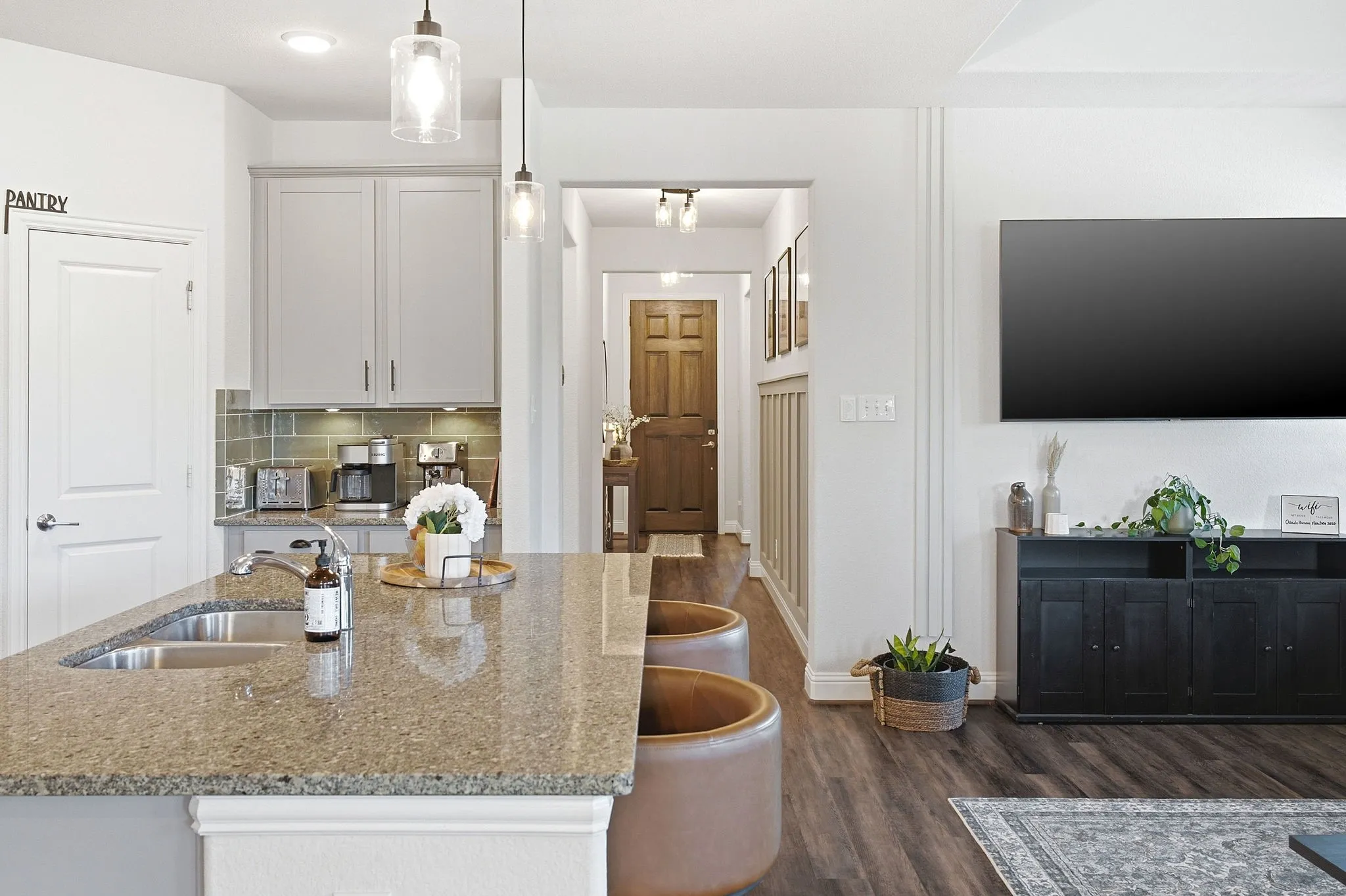 Single Family Residence For Sale in Collin County , 3004 Sunnyside Drive, Celina, Texas 75009, 3 Bedroom, 2 Bathroom, 2 Garage spaces, 1,633 Sqft, built in 2020, mls#21322533, Real Estate Agent in Celina, Homes For Sale in Collin county, Homes For Sale in Celina, Realtor in Celina Texas, Real Estate Brokerage Independent Realty Texas, Luminita Cordes Realtor