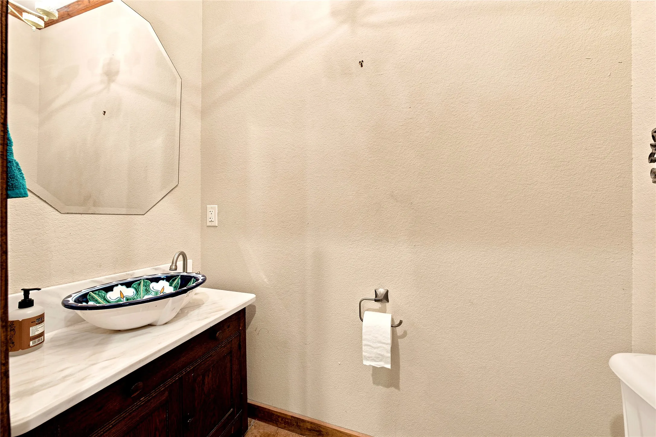 Single Family Residence For Sale in Henderson County , 5470 Possum Trail, Eustace, Texas 75124, 4 Bedroom, 3 Bathroom, 2 Garage spaces, 2,149 Sqft, built in 2012, mls#21324350, Real Estate Agent in Eustace, Homes For Sale in Henderson county, Homes For Sale in Eustace, Realtor in Eustace Texas, Real Estate Brokerage Independent Realty Texas, Luminita Cordes Realtor