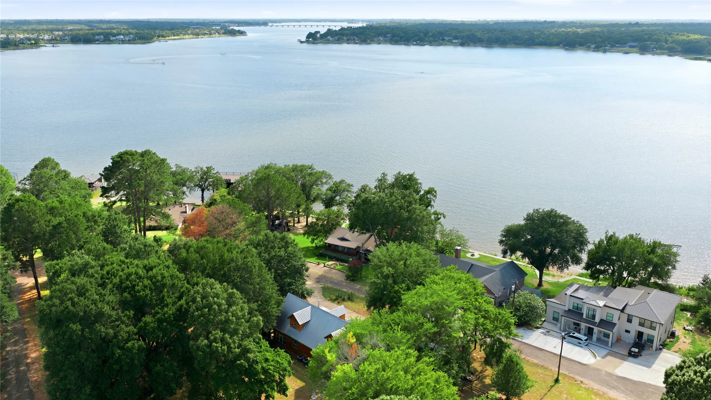 Single Family Residence For Sale in Henderson County , 5470 Possum Trail, Eustace, Texas 75124, 4 Bedroom, 3 Bathroom, 2 Garage spaces, 2,149 Sqft, built in 2012, mls#21324350, Real Estate Agent in Eustace, Homes For Sale in Henderson county, Homes For Sale in Eustace, Realtor in Eustace Texas, Real Estate Brokerage Independent Realty Texas, Luminita Cordes Realtor