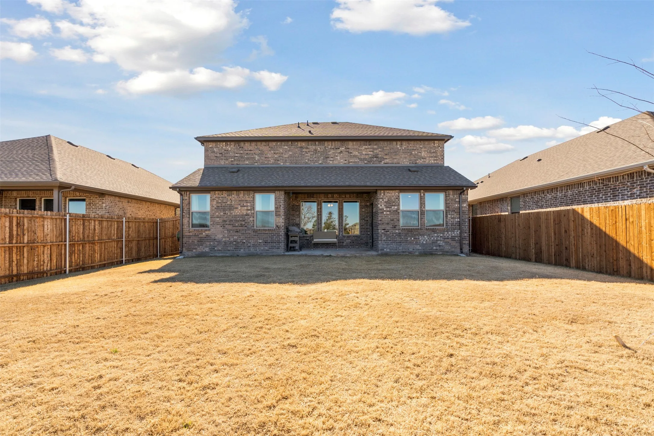 Single Family Residence For Sale in Tarrant County , 1420 Escondido Drive, Fort Worth, Texas 76052, 4 Bedroom, 4 Bathroom, 2 Garage spaces, 2,727 Sqft, built in 2022, mls#21324330, Real Estate Agent in Fort Worth, Homes For Sale in Tarrant county, Homes For Sale in Fort Worth, Realtor in Fort Worth Texas, Real Estate Brokerage Independent Realty Texas, Luminita Cordes Realtor