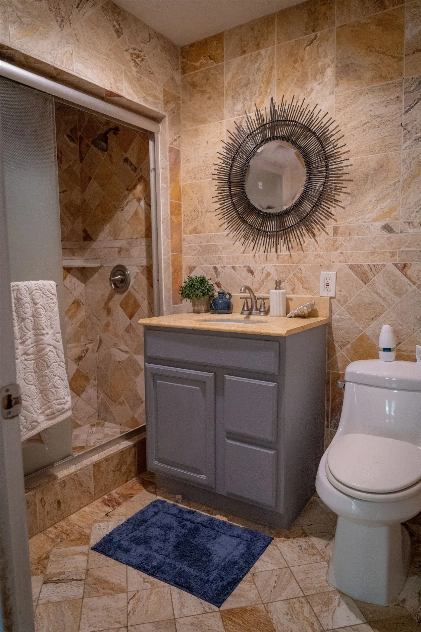 Single Family Residence For Sale in Tarrant County , 2521 Channing Drive, Grand Prairie, Texas 75052, 4 Bedroom, 3 Bathroom, 2 Garage spaces, 1,972 Sqft, built in 1982, mls#21323779, Real Estate Agent in Grand Prairie, Homes For Sale in Tarrant county, Homes For Sale in Grand Prairie, Realtor in Grand Prairie Texas, Real Estate Brokerage Independent Realty Texas, Luminita Cordes Realtor