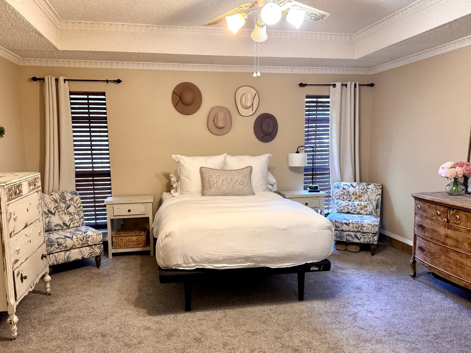 Relax in this Spacious & Private Primary Retreat!