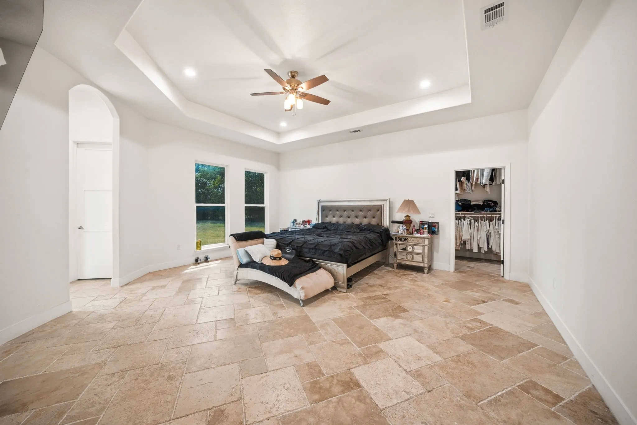 Single Family Residence For Sale in Navarro County , 6471 NE County ROAD 1040, Rice, Texas 75155, 9 Bedrooms, 8 Bathrooms, 4 Garage spaces, 7,439 Sqft, built in 2024, Price $2,000,000, mls#21324410, Real Estate Agent in Rice, Homes For Sale in Navarro county, Homes For Sale in Rice, Realtor in Rice Texas, Real Estate Brokerage Independent Realty Texas, Luminita Cordes Realtor