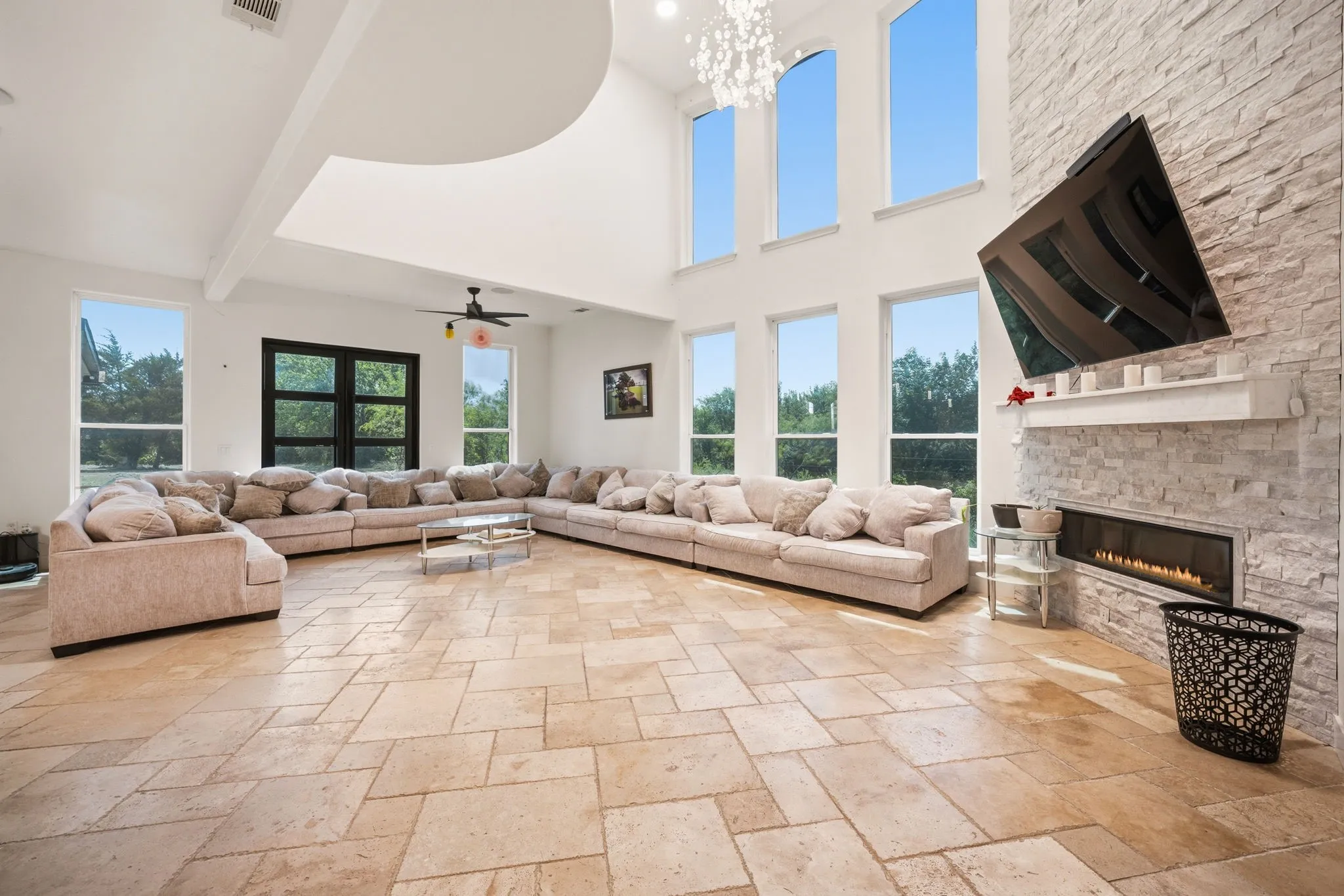 Single Family Residence For Sale in Navarro County , 6471 NE County ROAD 1040, Rice, Texas 75155, 9 Bedrooms, 8 Bathrooms, 4 Garage spaces, 7,439 Sqft, built in 2024, Price $2,000,000, mls#21324410, Real Estate Agent in Rice, Homes For Sale in Navarro county, Homes For Sale in Rice, Realtor in Rice Texas, Real Estate Brokerage Independent Realty Texas, Luminita Cordes Realtor