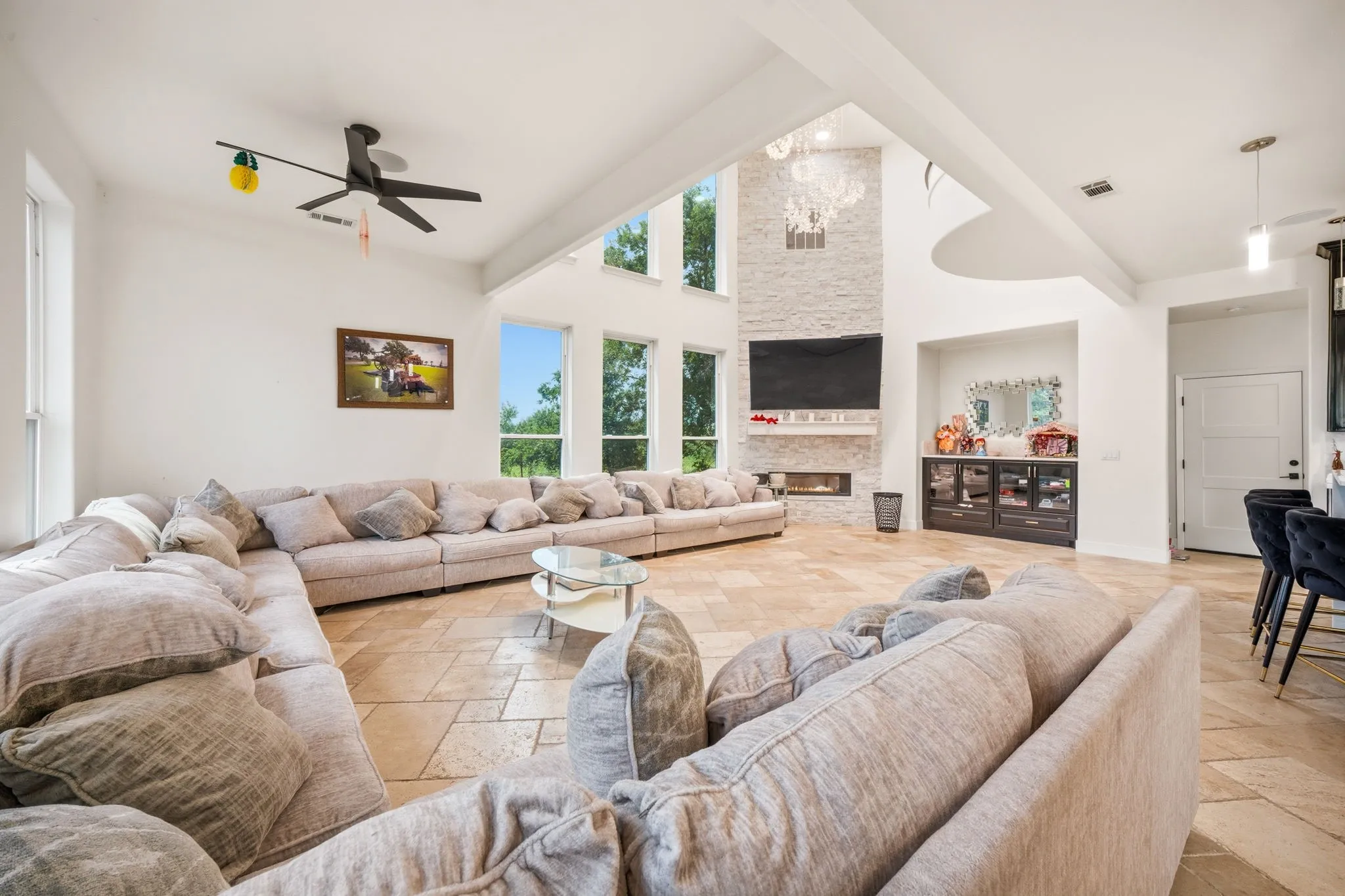 Single Family Residence For Sale in Navarro County , 6471 NE County ROAD 1040, Rice, Texas 75155, 9 Bedrooms, 8 Bathrooms, 4 Garage spaces, 7,439 Sqft, built in 2024, Price $2,000,000, mls#21324410, Real Estate Agent in Rice, Homes For Sale in Navarro county, Homes For Sale in Rice, Realtor in Rice Texas, Real Estate Brokerage Independent Realty Texas, Luminita Cordes Realtor