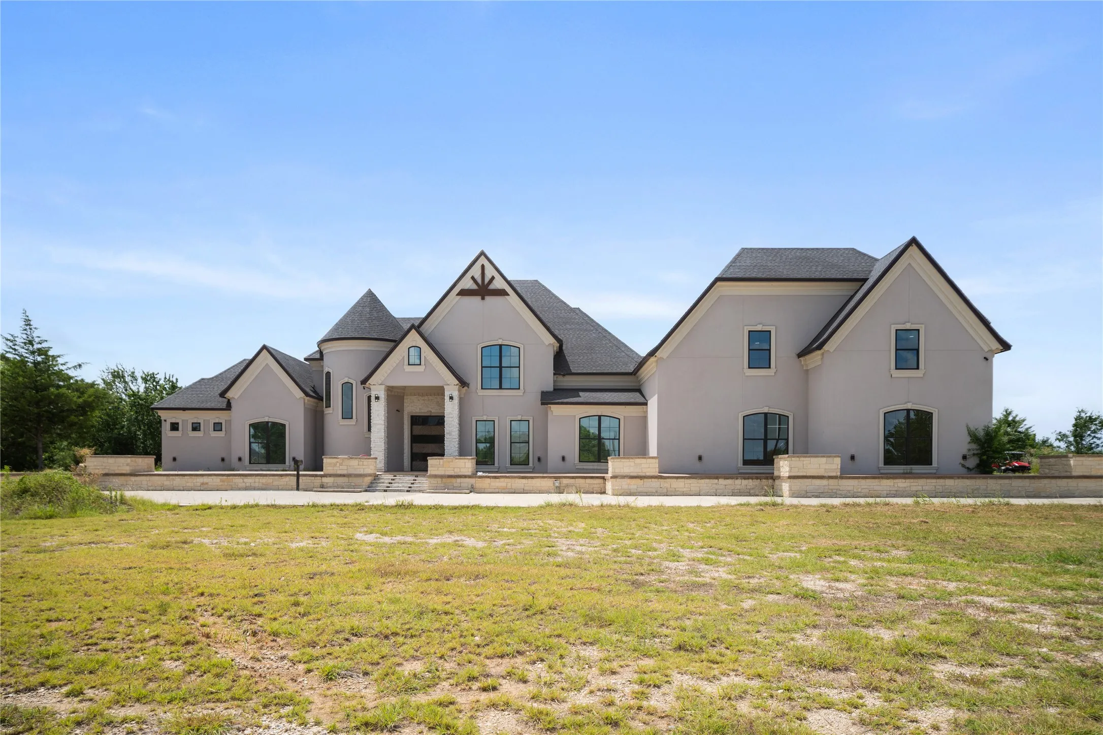 Single Family Residence For Sale in Navarro County , 6471 NE County ROAD 1040, Rice, Texas 75155, 9 Bedrooms, 8 Bathrooms, 4 Garage spaces, 7,439 Sqft, built in 2024, Price $2,000,000, mls#21324410, Real Estate Agent in Rice, Homes For Sale in Navarro county, Homes For Sale in Rice, Realtor in Rice Texas, Real Estate Brokerage Independent Realty Texas, Luminita Cordes Realtor