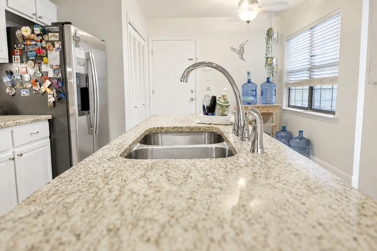 Single Family Residence For Sale in Rockwall County , 8909 Briarwood Drive, Rowlett, Texas 75088, 3 Bedroom, 2 Bathroom, 2 Garage spaces, 1,523 Sqft, built in 1985, mls#21320976, Real Estate Agent in Rowlett, Homes For Sale in Rockwall county, Homes For Sale in Rowlett, Realtor in Rowlett Texas, Real Estate Brokerage Independent Realty Texas, Luminita Cordes Realtor