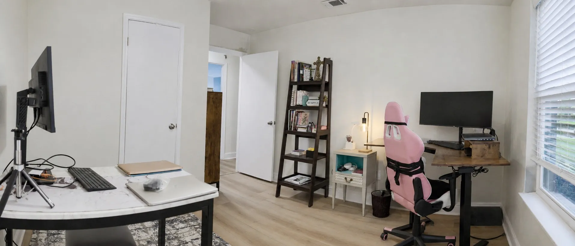Single Family Residence For Sale in Rockwall County , 8909 Briarwood Drive, Rowlett, Texas 75088, 3 Bedroom, 2 Bathroom, 2 Garage spaces, 1,523 Sqft, built in 1985, mls#21320976, Real Estate Agent in Rowlett, Homes For Sale in Rockwall county, Homes For Sale in Rowlett, Realtor in Rowlett Texas, Real Estate Brokerage Independent Realty Texas, Luminita Cordes Realtor