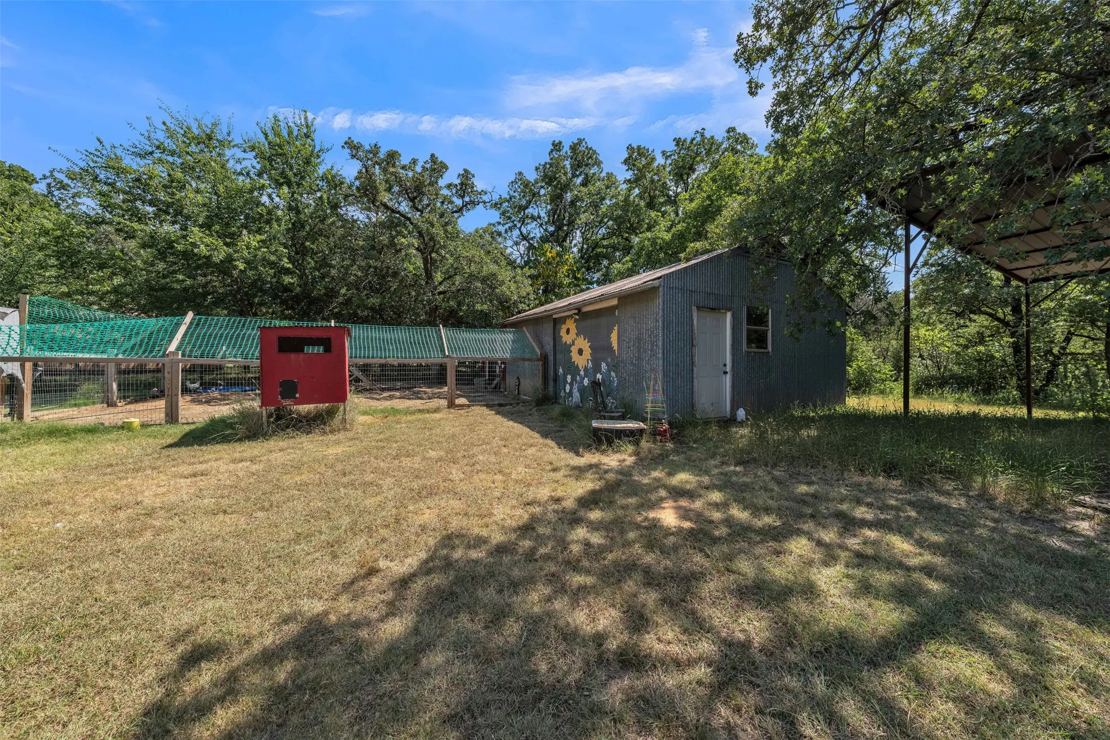 Shed/Workshop with electricity/ chicken coop and covered carport