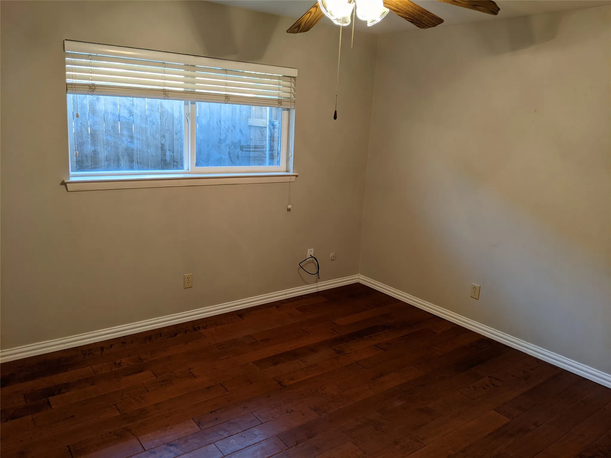 Townhouse For Rent in Dallas County , 12619 Montfort Drive, Dallas, Texas 75230, 3 Bedroom, 2 Bathroom, 2 Garage spaces, 1,811 Sqft, built in 1978, mls#21324179, Real Estate Agent in Dallas, Homes For Rent in Dallas county, Homes For Rent in Dallas, Realtor in Dallas Texas, Real Estate Brokerage Independent Realty Texas, Luminita Cordes Realtor