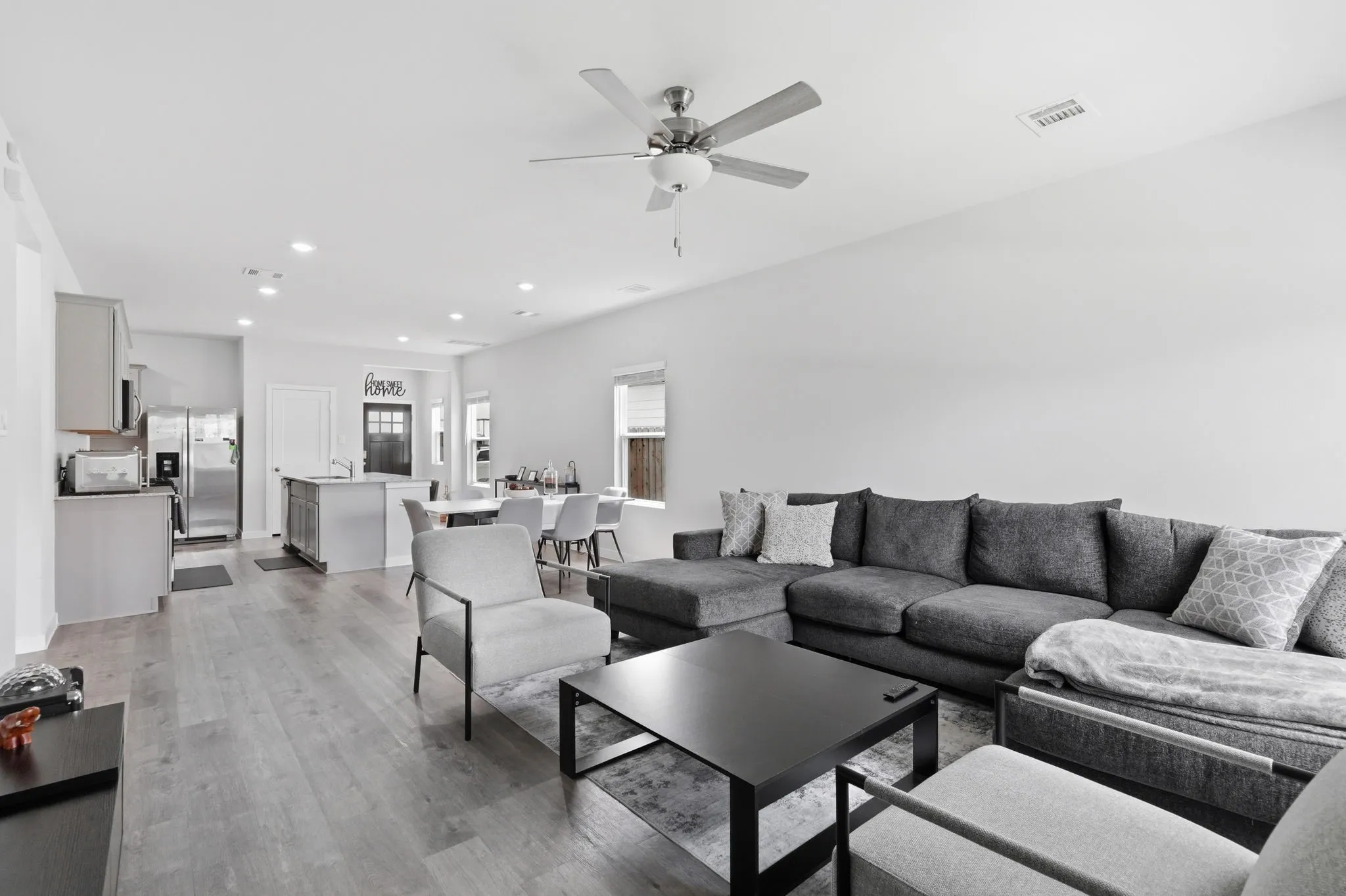 Single Family Residence For Sale in Harris County , 17354 Gentle Doves Lane, Waller, Texas 77484, 4 Bedroom, 3 Bathroom, 2 Garage spaces, 2,206 Sqft, built in 2024, Price $378,000, mls#21324461, Real Estate Agent in Waller, Homes For Sale in Harris county, Homes For Sale in Waller, Realtor in Waller Texas, Real Estate Brokerage Independent Realty Texas, Luminita Cordes Realtor