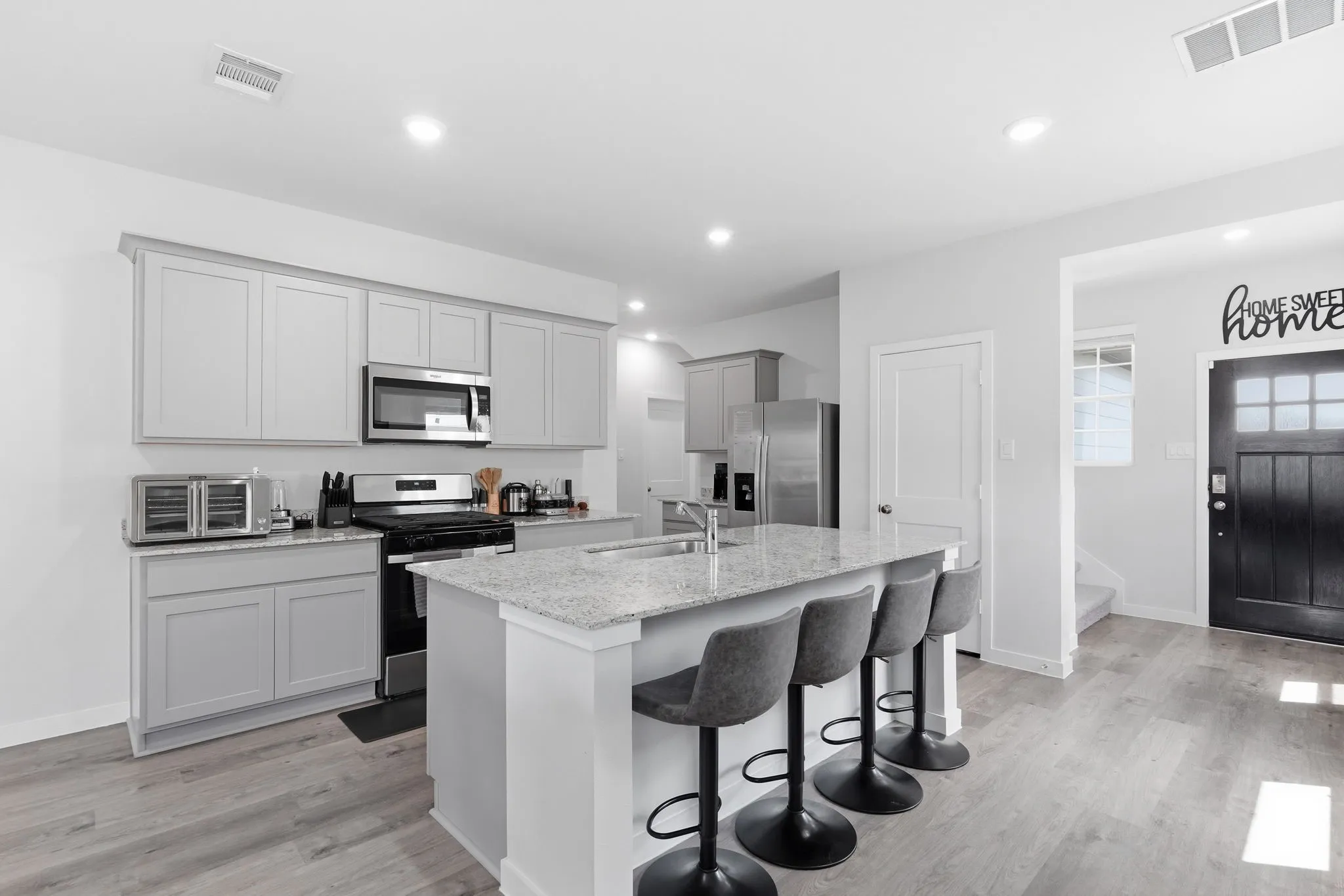 Single Family Residence For Sale in Harris County , 17354 Gentle Doves Lane, Waller, Texas 77484, 4 Bedroom, 3 Bathroom, 2 Garage spaces, 2,206 Sqft, built in 2024, Price $378,000, mls#21324461, Real Estate Agent in Waller, Homes For Sale in Harris county, Homes For Sale in Waller, Realtor in Waller Texas, Real Estate Brokerage Independent Realty Texas, Luminita Cordes Realtor