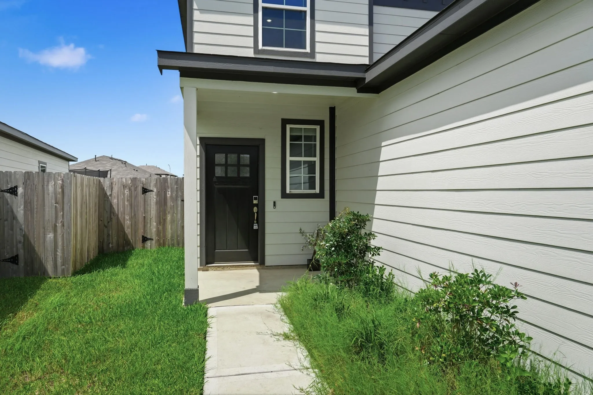 Single Family Residence For Sale in Harris County , 17354 Gentle Doves Lane, Waller, Texas 77484, 4 Bedroom, 3 Bathroom, 2 Garage spaces, 2,206 Sqft, built in 2024, Price $378,000, mls#21324461, Real Estate Agent in Waller, Homes For Sale in Harris county, Homes For Sale in Waller, Realtor in Waller Texas, Real Estate Brokerage Independent Realty Texas, Luminita Cordes Realtor