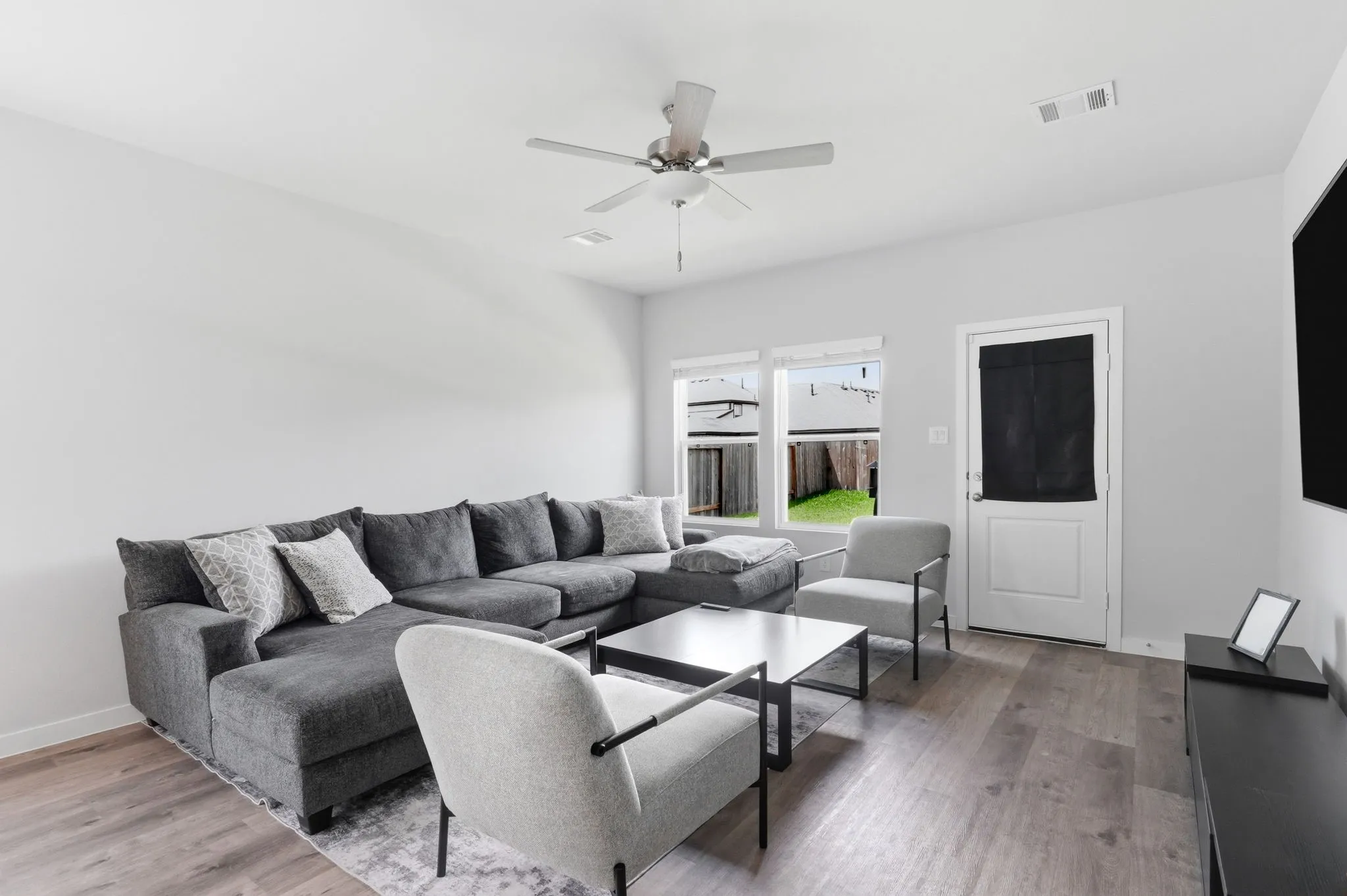 Single Family Residence For Sale in Harris County , 17354 Gentle Doves Lane, Waller, Texas 77484, 4 Bedroom, 3 Bathroom, 2 Garage spaces, 2,206 Sqft, built in 2024, Price $378,000, mls#21324461, Real Estate Agent in Waller, Homes For Sale in Harris county, Homes For Sale in Waller, Realtor in Waller Texas, Real Estate Brokerage Independent Realty Texas, Luminita Cordes Realtor