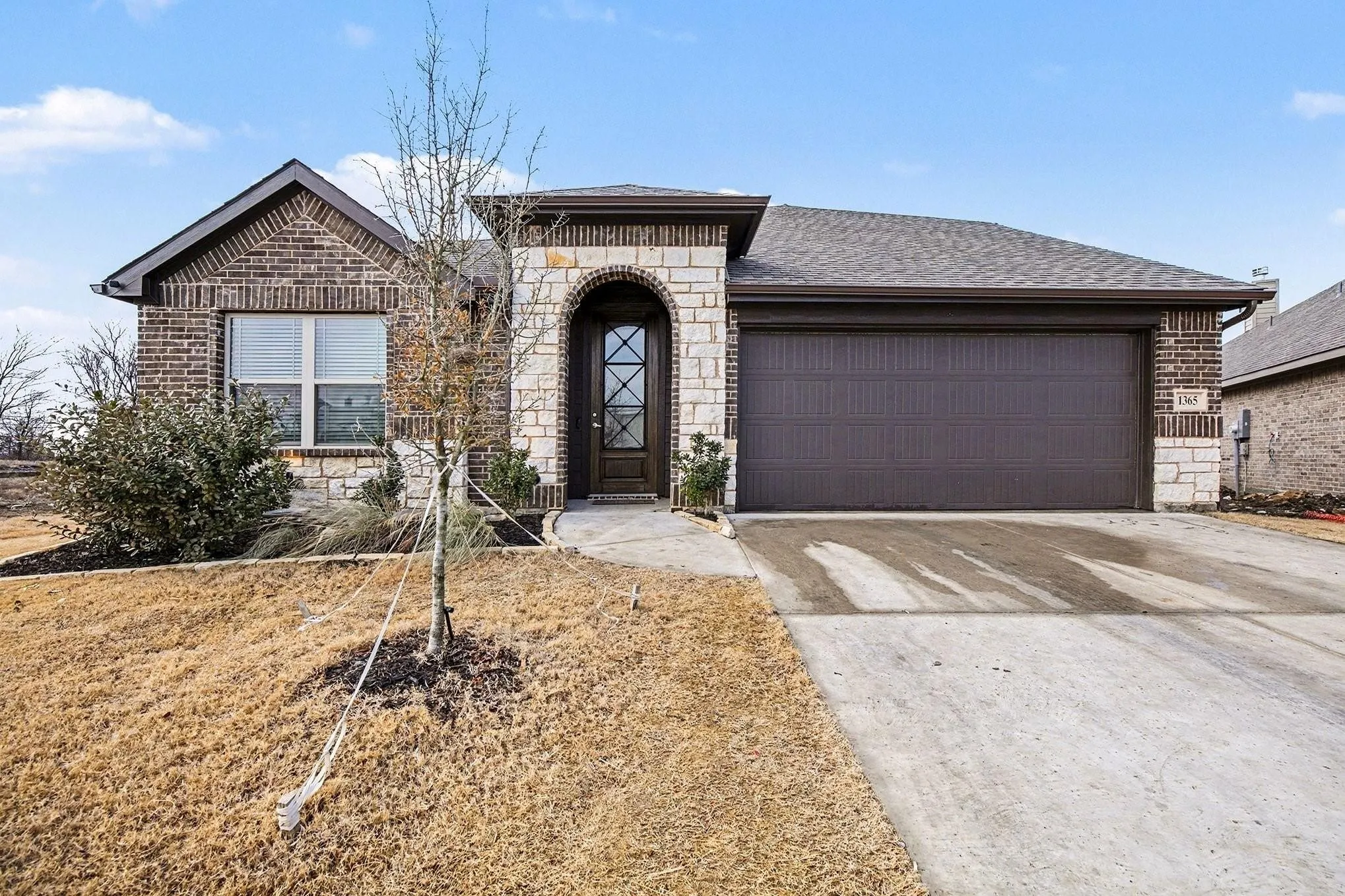 Single Family Residence For Sale in Johnson County , 1365 Grand Meadows Drive, Godley, Texas 76044, 5 Bedroom, 3 Bathroom, 2 Garage spaces, 2,688 Sqft, built in 2024, mls#21324469, Real Estate Agent in Godley, Homes For Sale in Johnson county, Homes For Sale in Godley, Realtor in Godley Texas, Real Estate Brokerage Independent Realty Texas, Luminita Cordes Realtor