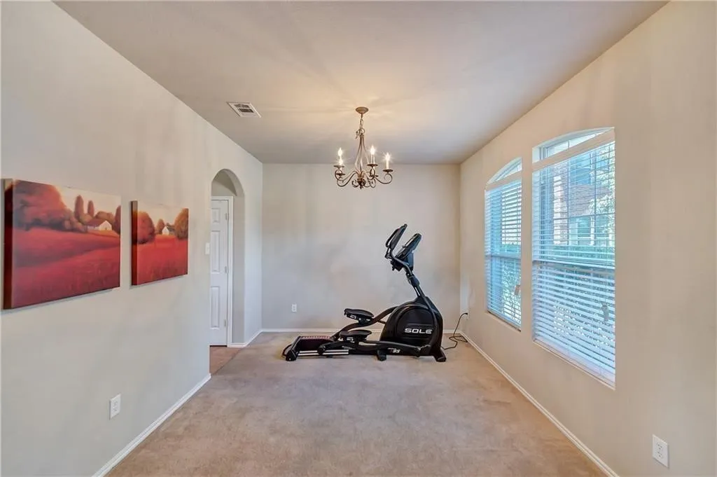 Single Family Residence For Rent in Denton County , 5000 Del Rey Circle, Denton, Texas 76208, 4 Bedroom, 3 Bathroom, 2 Garage spaces, 2,382 Sqft, built in 2008, mls#21323840, Real Estate Agent in Denton, Homes For Rent in Denton county, Homes For Rent in Denton, Realtor in Denton Texas, Real Estate Brokerage Independent Realty Texas, Luminita Cordes Realtor