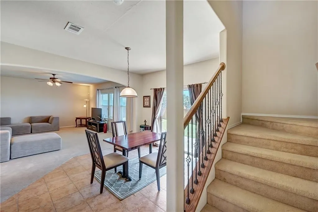 Single Family Residence For Rent in Denton County , 5000 Del Rey Circle, Denton, Texas 76208, 4 Bedroom, 3 Bathroom, 2 Garage spaces, 2,382 Sqft, built in 2008, mls#21323840, Real Estate Agent in Denton, Homes For Rent in Denton county, Homes For Rent in Denton, Realtor in Denton Texas, Real Estate Brokerage Independent Realty Texas, Luminita Cordes Realtor