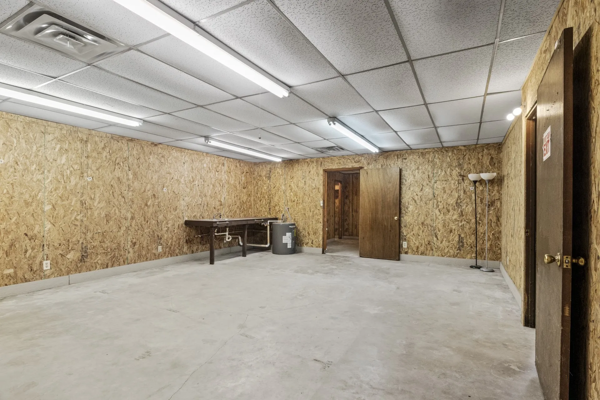 Office For Sale in Morris County , 450 S Hwy 259, Daingerfield, Texas 75638, 0, 0, Garage spaces, 0 Sqft, built in 1977, Price $210,000, mls#21324175, Real Estate Agent in Daingerfield, Homes For Sale in Morris county, Homes For Sale in Daingerfield, Realtor in Daingerfield Texas, Real Estate Brokerage Independent Realty Texas, Luminita Cordes Realtor