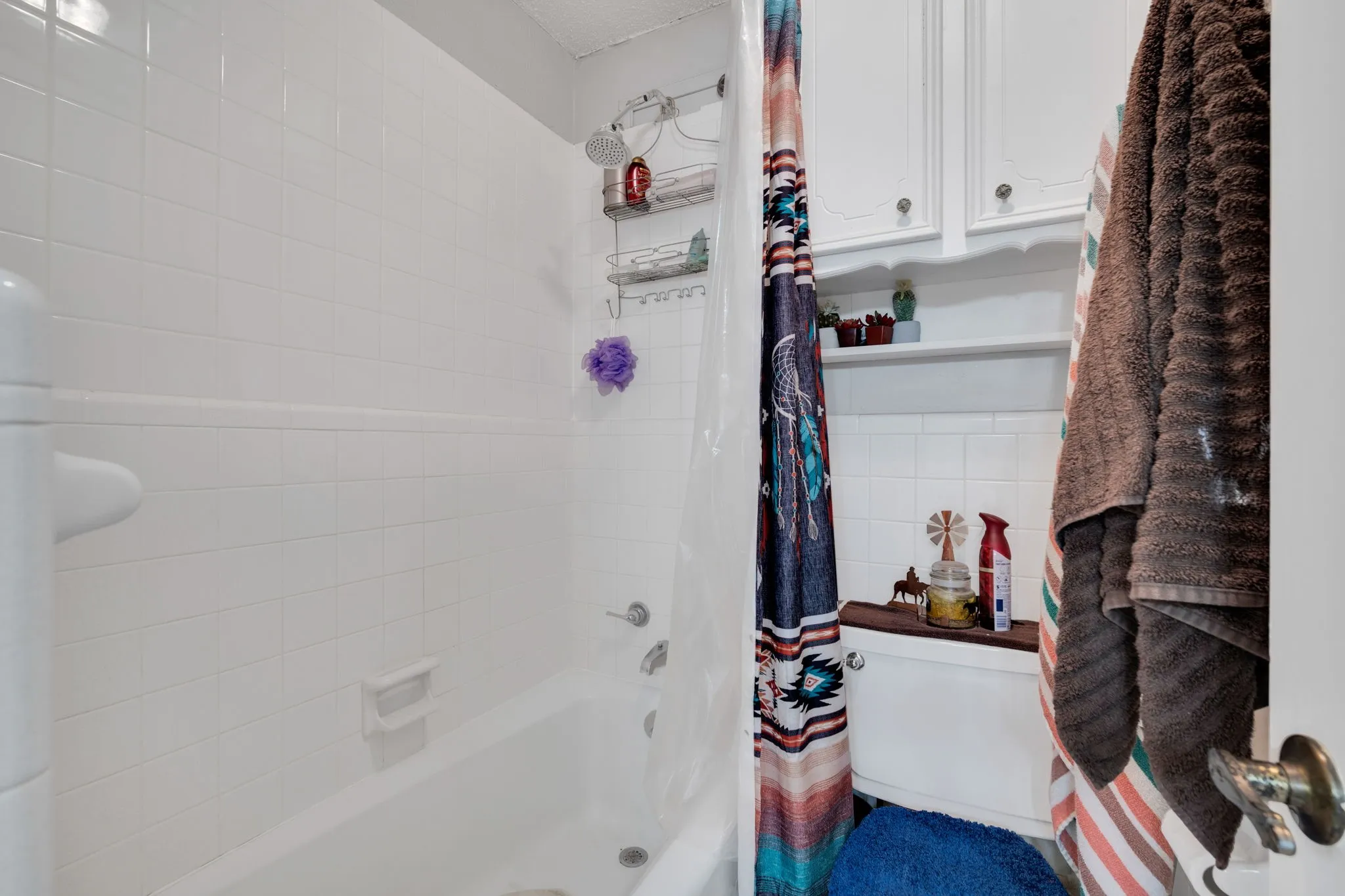 Single Family Residence For Sale in Hill County , 468 Fm 2960, Whitney, Texas 76692, 3 Bedroom, 3 Bathroom, Garage spaces, 3,132 Sqft, built in 1978, mls#21323027, Real Estate Agent in Whitney, Homes For Sale in Hill county, Homes For Sale in Whitney, Realtor in Whitney Texas, Real Estate Brokerage Independent Realty Texas, Luminita Cordes Realtor