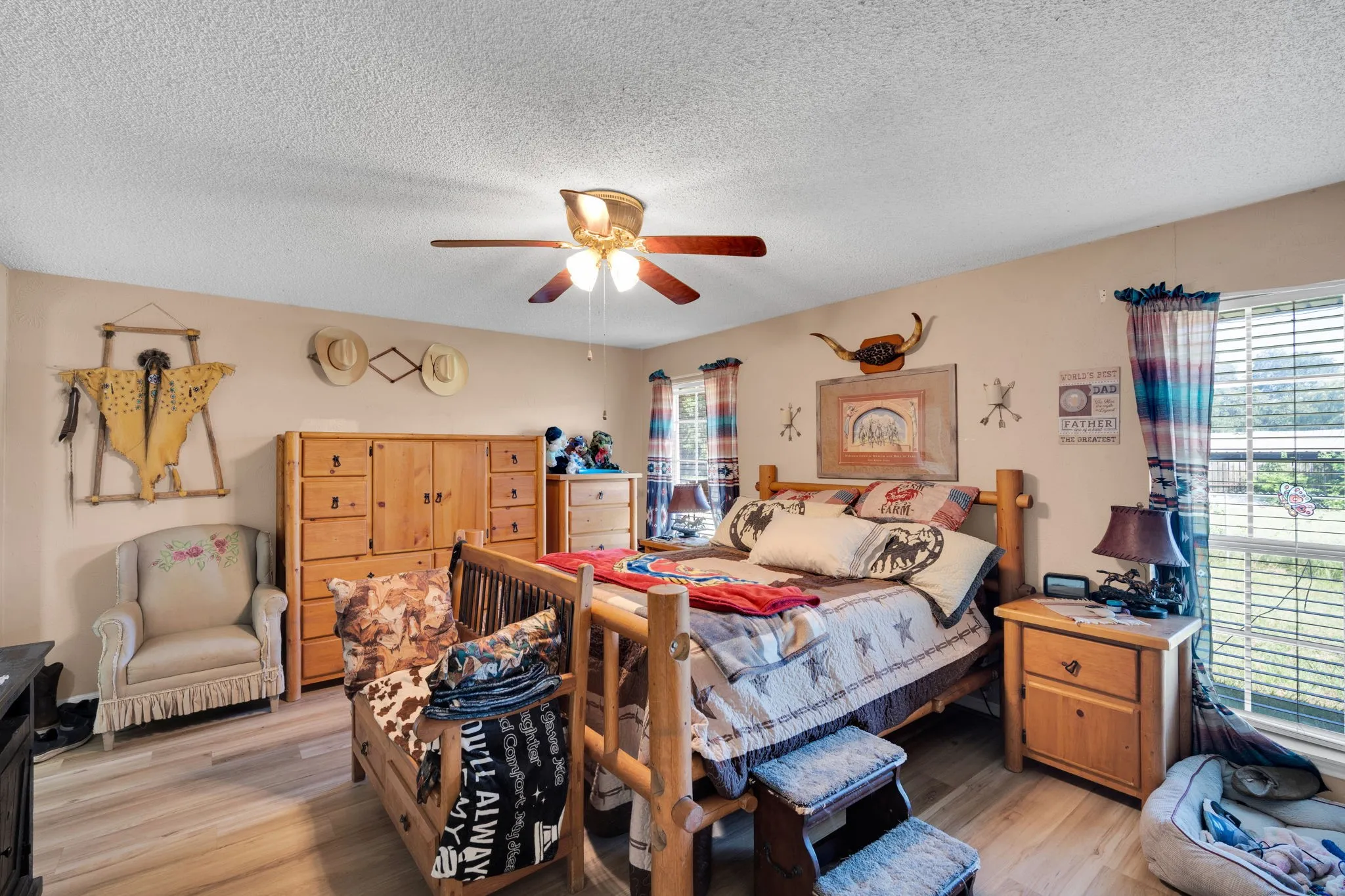Single Family Residence For Sale in Hill County , 468 Fm 2960, Whitney, Texas 76692, 3 Bedroom, 3 Bathroom, Garage spaces, 3,132 Sqft, built in 1978, mls#21323027, Real Estate Agent in Whitney, Homes For Sale in Hill county, Homes For Sale in Whitney, Realtor in Whitney Texas, Real Estate Brokerage Independent Realty Texas, Luminita Cordes Realtor