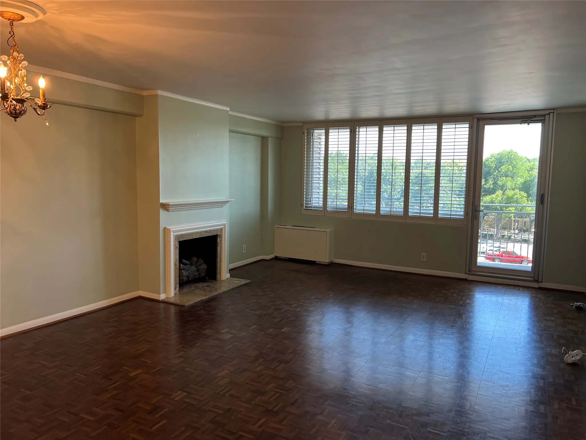Condominium For Rent in Dallas County , 3883 Turtle Creek Boulevard 418, Dallas, Texas 75219, 2 Bedroom, 2 Bathroom, 2 Garage spaces, 1,131 Sqft, built in 1963, mls#21324476, Real Estate Agent in Dallas, Homes For Rent in Dallas county, Homes For Rent in Dallas, Realtor in Dallas Texas, Real Estate Brokerage Independent Realty Texas, Luminita Cordes Realtor