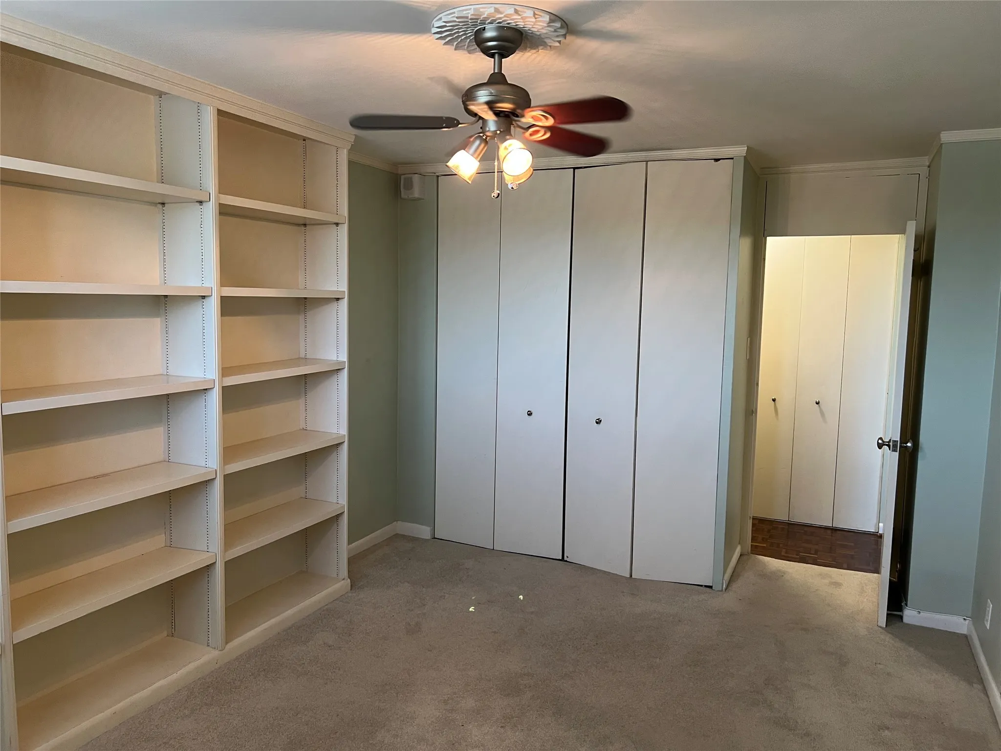 Condominium For Rent in Dallas County , 3883 Turtle Creek Boulevard 418, Dallas, Texas 75219, 2 Bedroom, 2 Bathroom, 2 Garage spaces, 1,131 Sqft, built in 1963, mls#21324476, Real Estate Agent in Dallas, Homes For Rent in Dallas county, Homes For Rent in Dallas, Realtor in Dallas Texas, Real Estate Brokerage Independent Realty Texas, Luminita Cordes Realtor