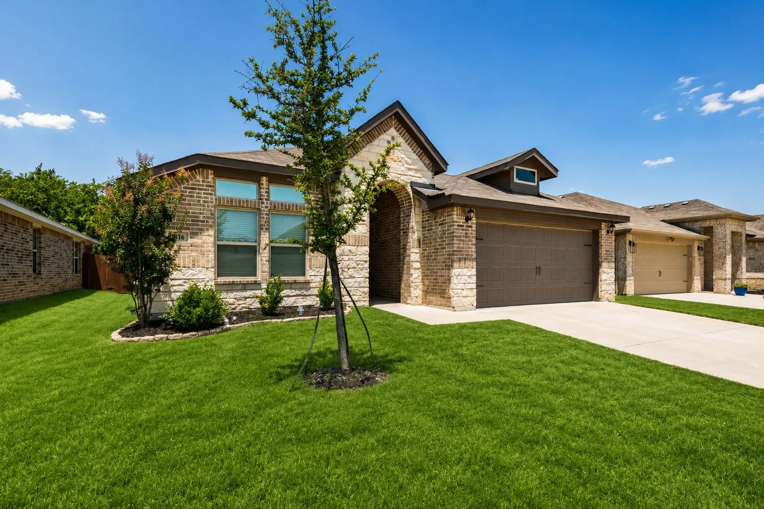 Single Family Residence For Sale in Tarrant County , 9916 Mescalbean Boulevard, Fort Worth, Texas 76036, 3 Bedroom, 2 Bathroom, 2 Garage spaces, 1,861 Sqft, built in 2023, mls#21324485, Real Estate Agent in Fort Worth, Homes For Sale in Tarrant county, Homes For Sale in Fort Worth, Realtor in Fort Worth Texas, Real Estate Brokerage Independent Realty Texas, Luminita Cordes Realtor