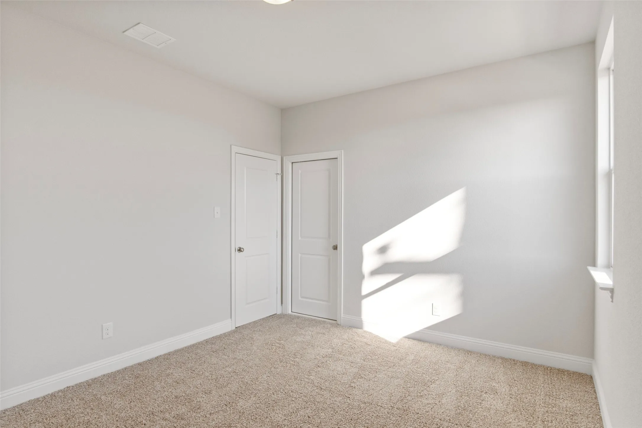 Single Family Residence For Sale in Collin County , 1653 Cloud Cover View, Weston, Texas 75009, 4 Bedroom, 3 Bathroom, 2 Garage spaces, 2,259 Sqft, built in 2022, mls#21324487, Real Estate Agent in Weston, Homes For Sale in Collin county, Homes For Sale in Weston, Realtor in Weston Texas, Real Estate Brokerage Independent Realty Texas, Luminita Cordes Realtor