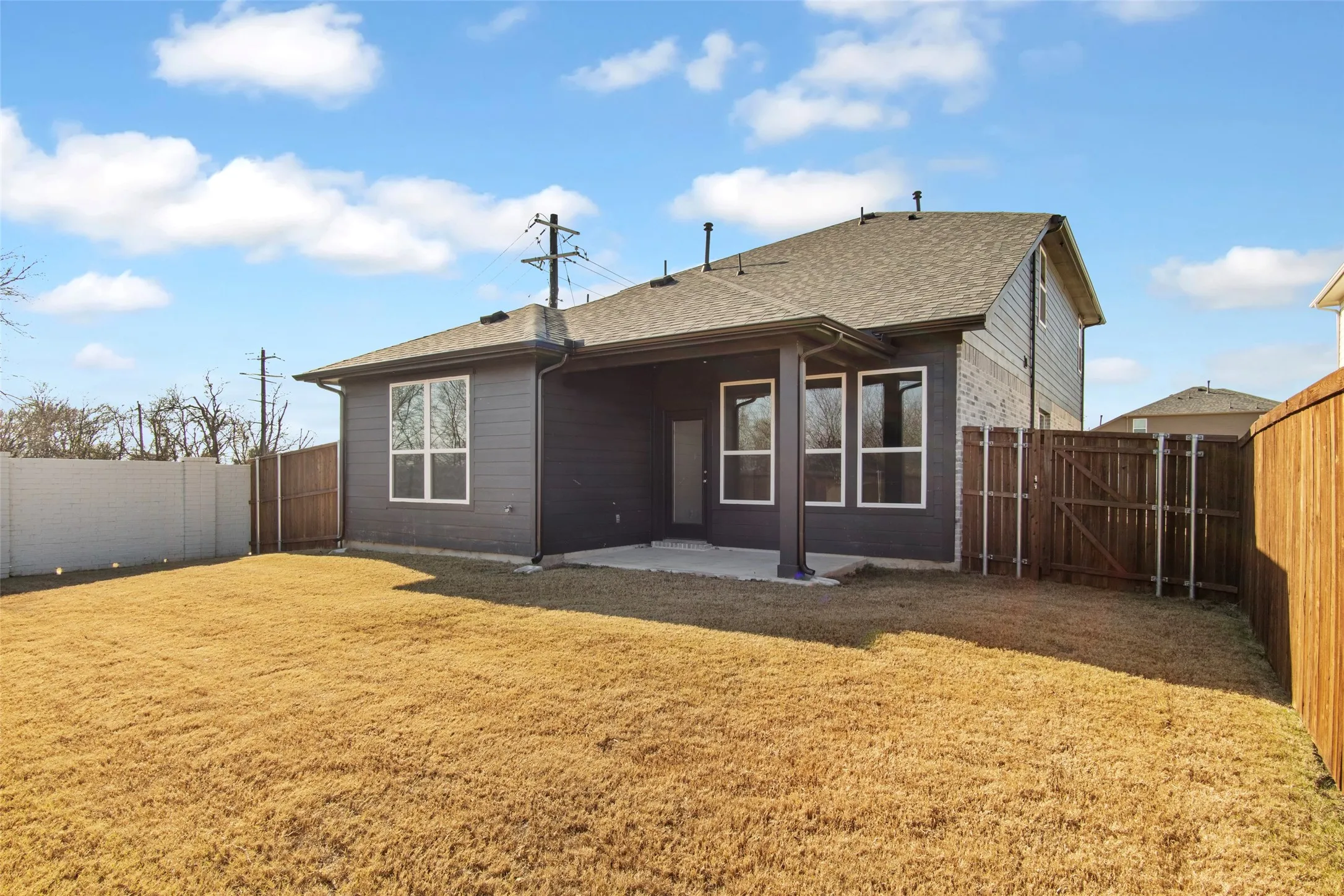 Single Family Residence For Sale in Collin County , 1653 Cloud Cover View, Weston, Texas 75009, 4 Bedroom, 3 Bathroom, 2 Garage spaces, 2,259 Sqft, built in 2022, mls#21324487, Real Estate Agent in Weston, Homes For Sale in Collin county, Homes For Sale in Weston, Realtor in Weston Texas, Real Estate Brokerage Independent Realty Texas, Luminita Cordes Realtor