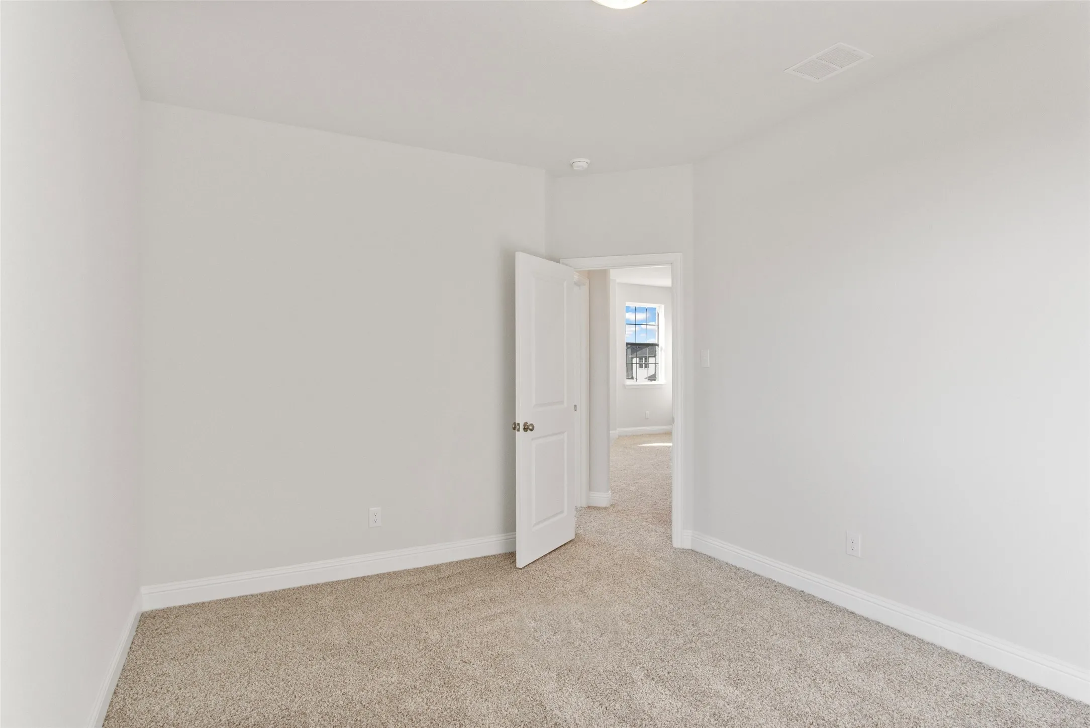 Single Family Residence For Sale in Collin County , 1653 Cloud Cover View, Weston, Texas 75009, 4 Bedroom, 3 Bathroom, 2 Garage spaces, 2,259 Sqft, built in 2022, mls#21324487, Real Estate Agent in Weston, Homes For Sale in Collin county, Homes For Sale in Weston, Realtor in Weston Texas, Real Estate Brokerage Independent Realty Texas, Luminita Cordes Realtor